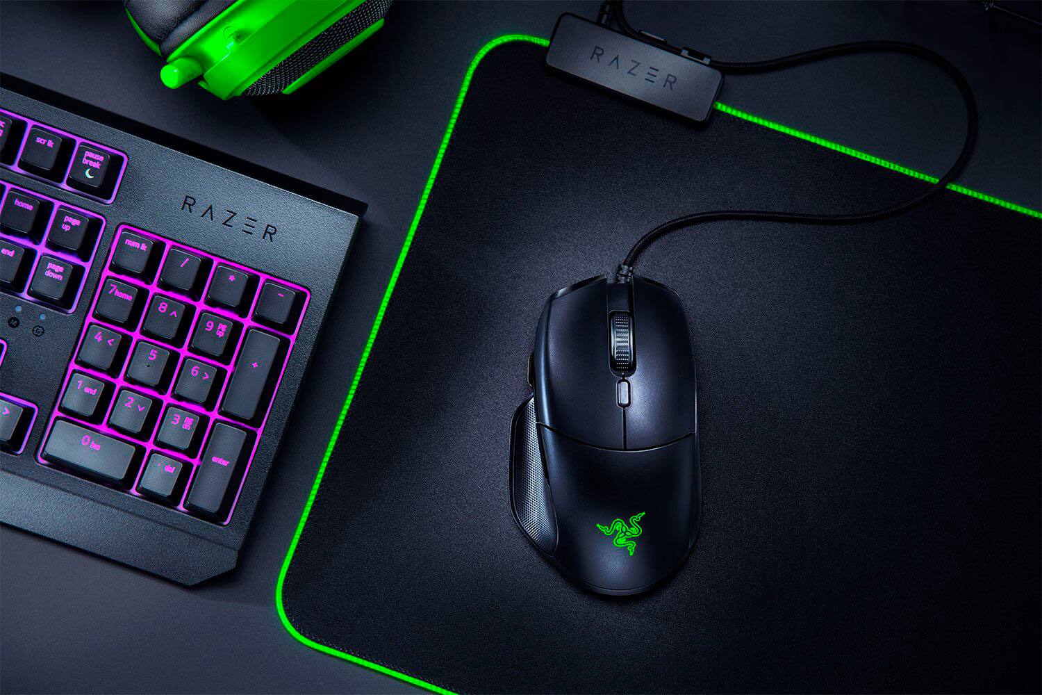 Alt View 17. Razer - Basilisk Wired Optical Gaming Mouse with Chroma Lighting - Black.