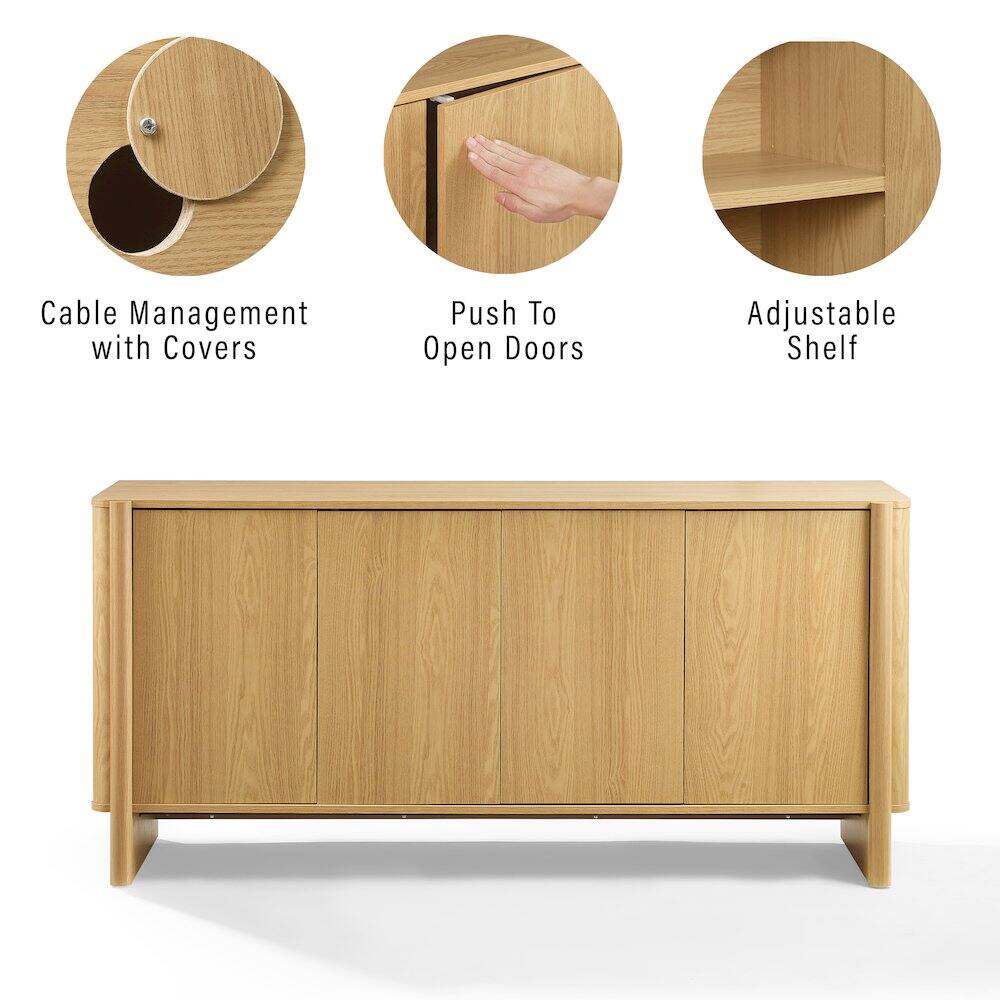 Cable Management with Covers  
Push To Open Doors  
Adjustable Shelf