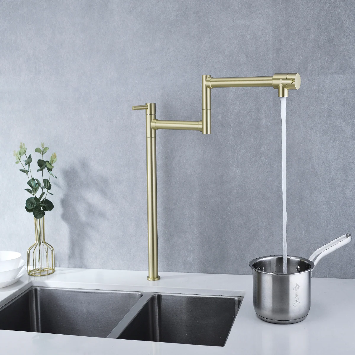 Front. Ropilly - Ropilly Wall Mount Pot Filler Faucet, Brass Pot Filler Faucet in Gold With Double Handles and Swivel Arm - Gold.