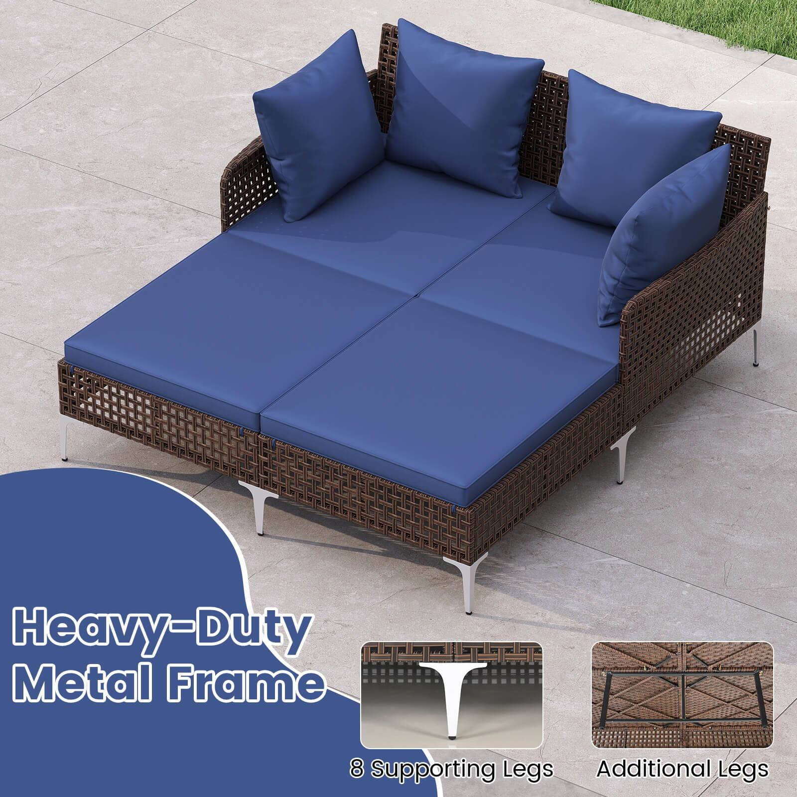 Heavy-Duty Metal Frame  
8 Supporting Legs  
Additional Legs