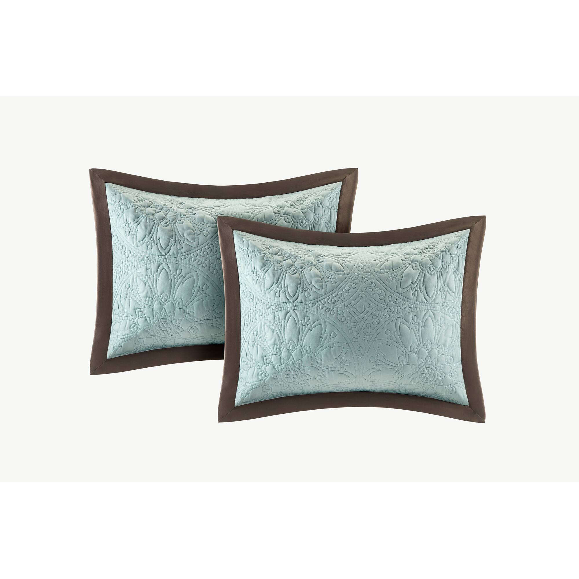 Alt View 2. Gracie Mills - Gracie Mills Deborah 9-Piece Charmeuse Comforter Set - Blue.