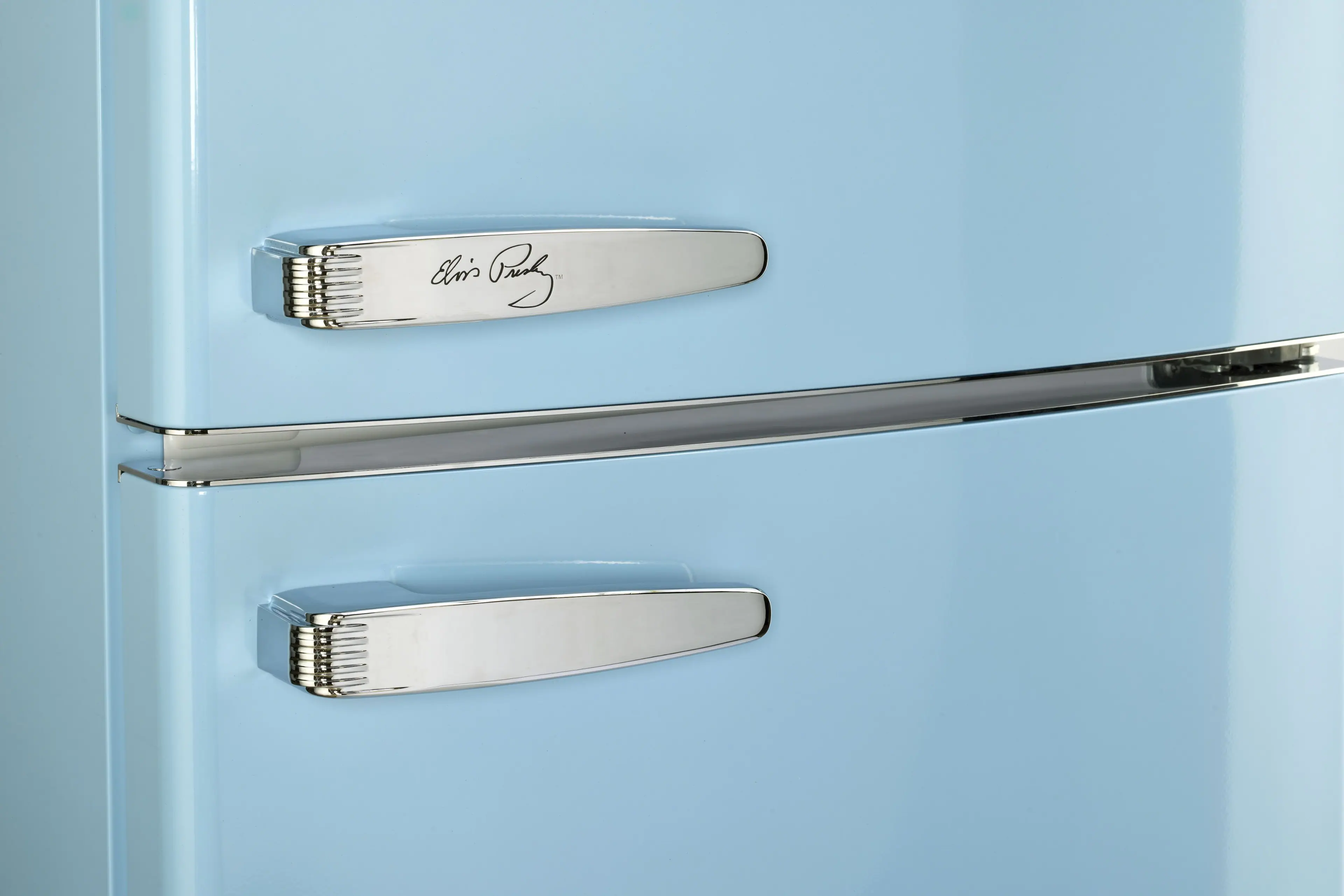 Alt View 5. Unique Appliances - Elvis Classic Retro 12 cu ft. Counter-Depth Bottom Freezer Refrigerator - Blue Hawaii.