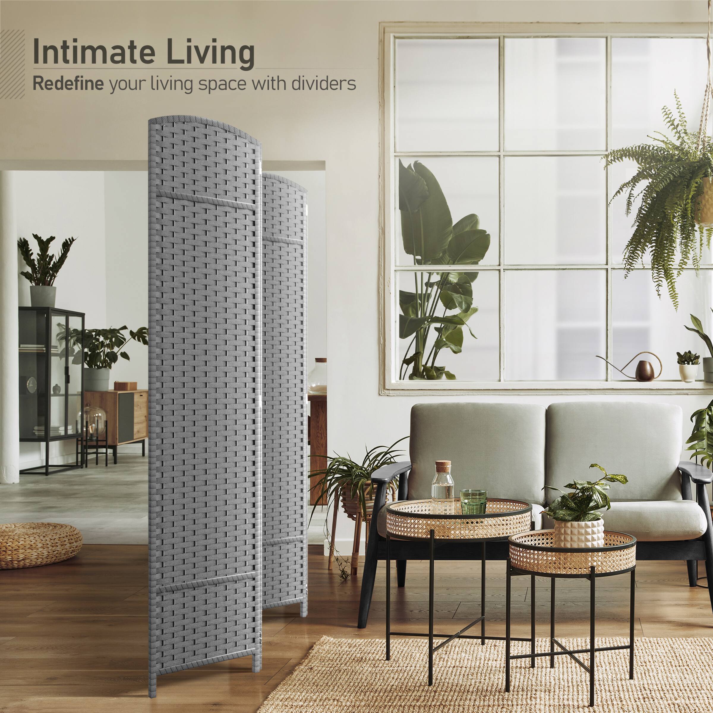 Intimate Living  
Redefine your living space with dividers