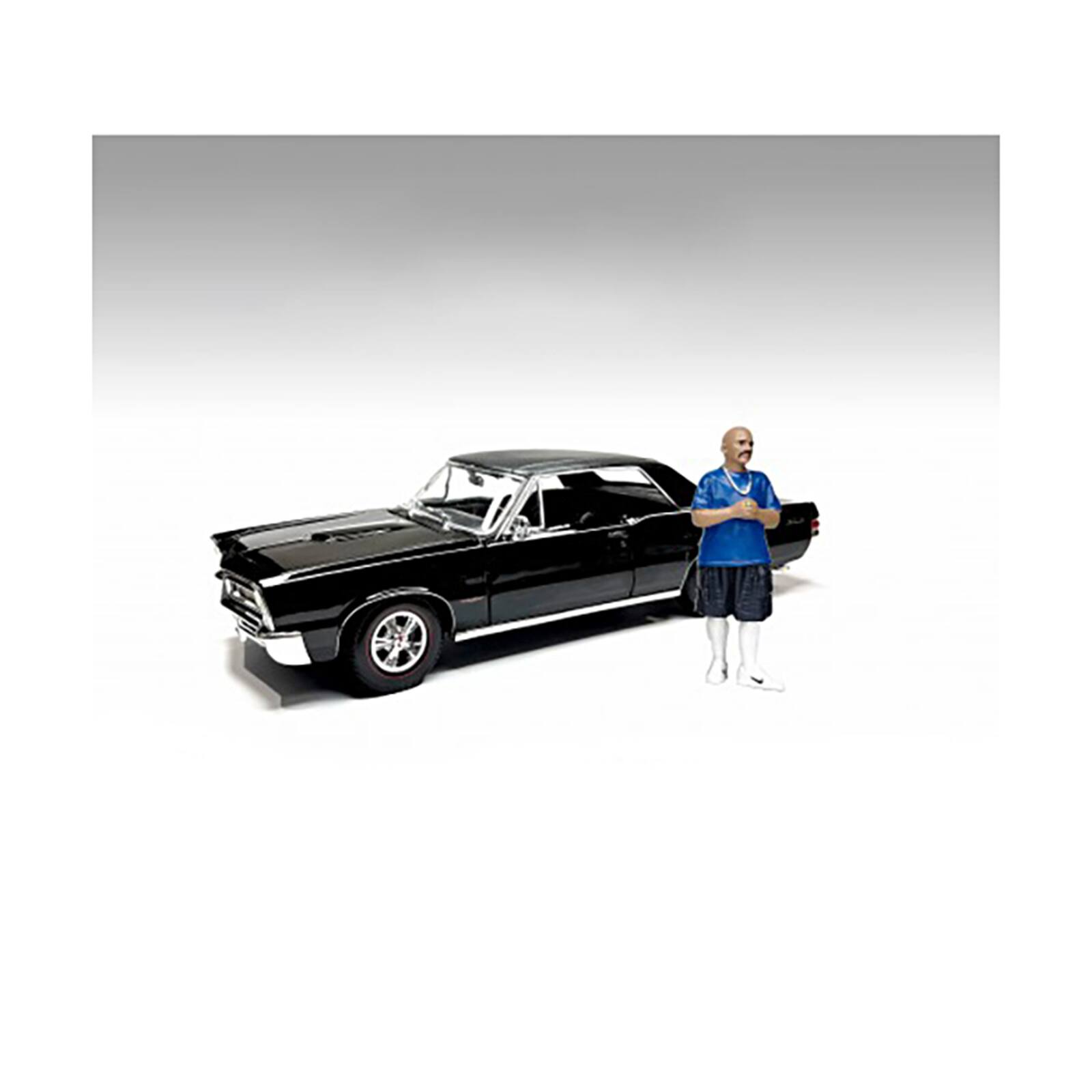 "Hanging Out 3" Figure #3 for 1/18 Scale Models by American Diorama