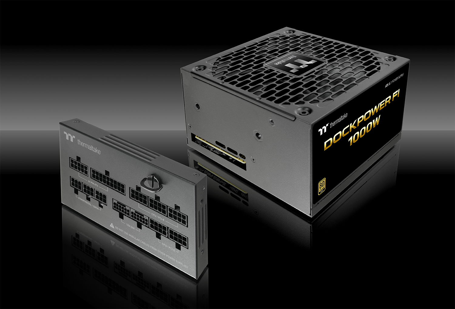 Thermaltake 24 PARA MC PERIPHERAL SATA-1  
CPU1 POLE DO TOTAL want 100% MODULAR  
CARLES CPU hours FROM VOLL OTHER POWER SUPPLIES  
32-0-58/02  
548P  
Thermalake J.L. 1 POWERSPRY ATX 3. FI m DOCKPOWERFI thermaltake 1000W 80