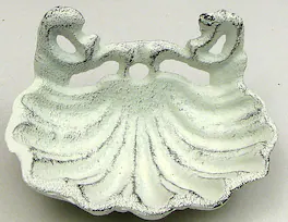BreeBe - Cast Iron Seashell Soap Dish - White