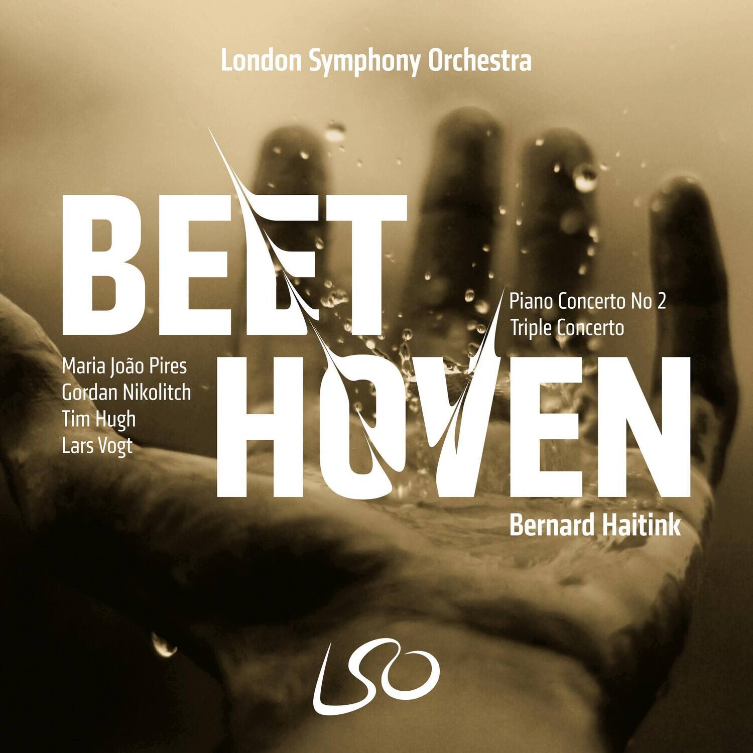 London Symphony Orchestra

BEETHOVEN

Piano Concerto No 2  
Triple Concerto

Maria João Pires  
Gordan Nikolitch  
Tim Hugh  
Lars Vogt

Bernard Haitink

LSO