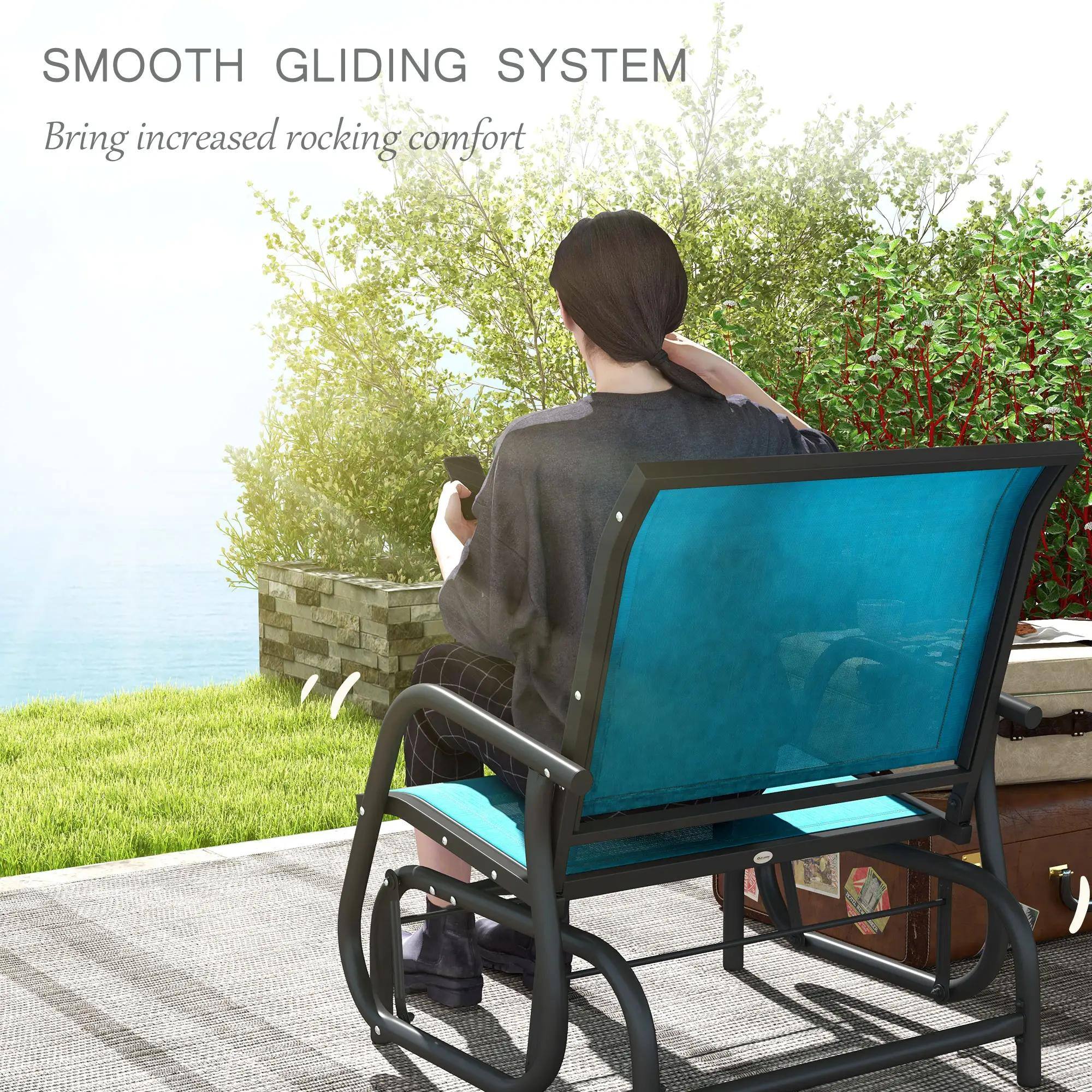 SMOOTH GLIDING SYSTEM  
Bring increased rocking comfort