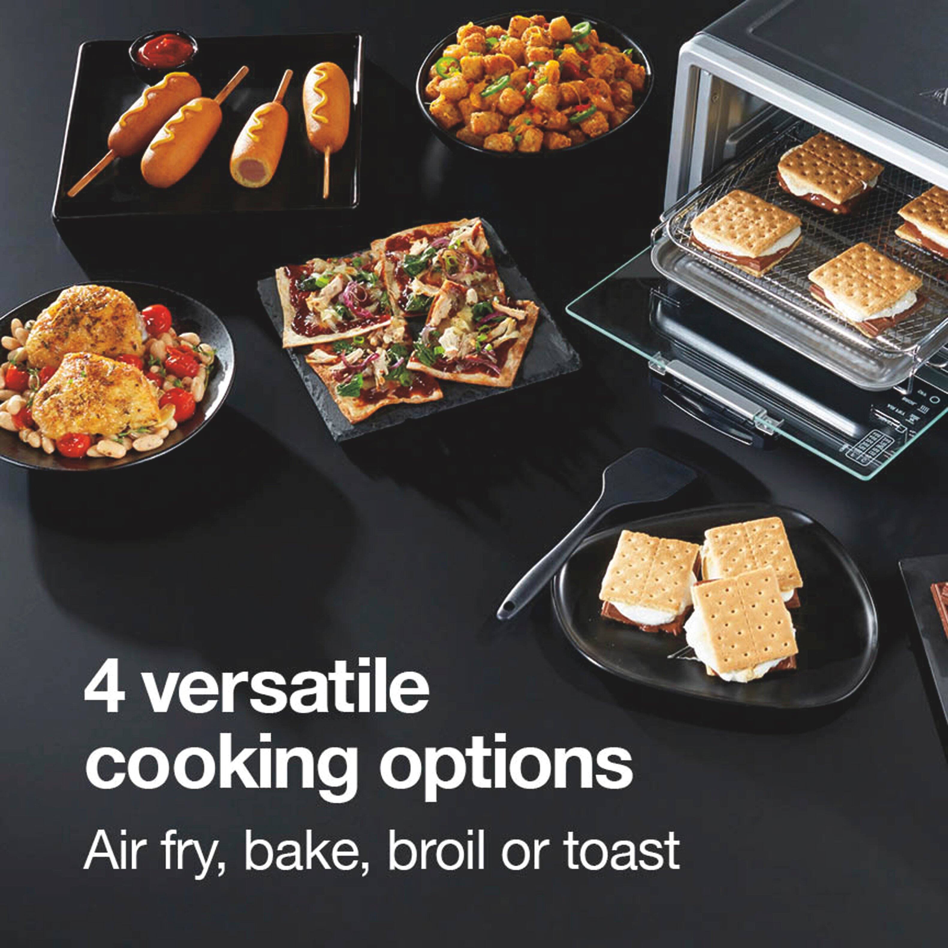 4 versatile cooking options  
Air fry, bake, broil or toast