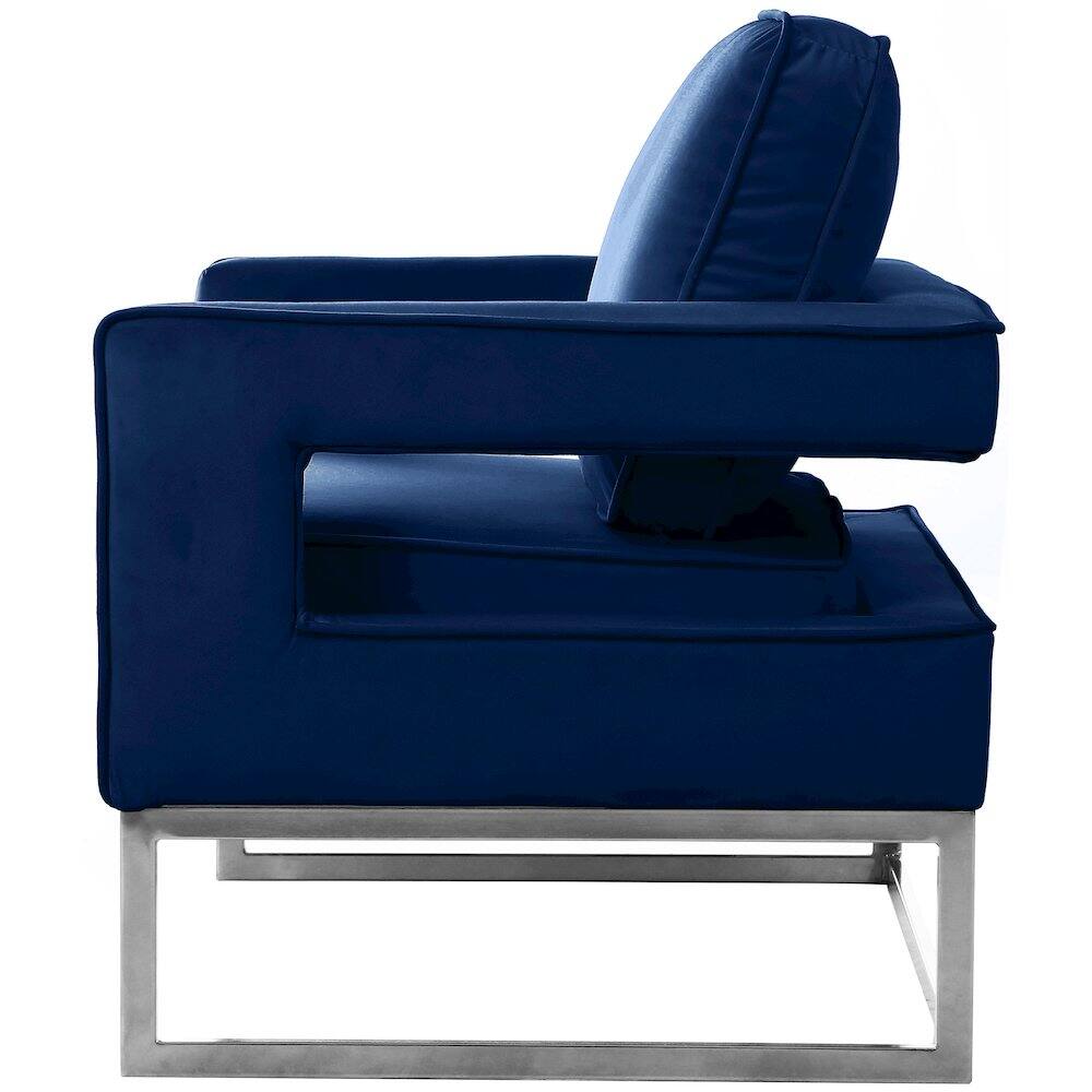 Alt View 2. Meridian Furniture - Noah Navy Velvet Accent Chair - Blue.