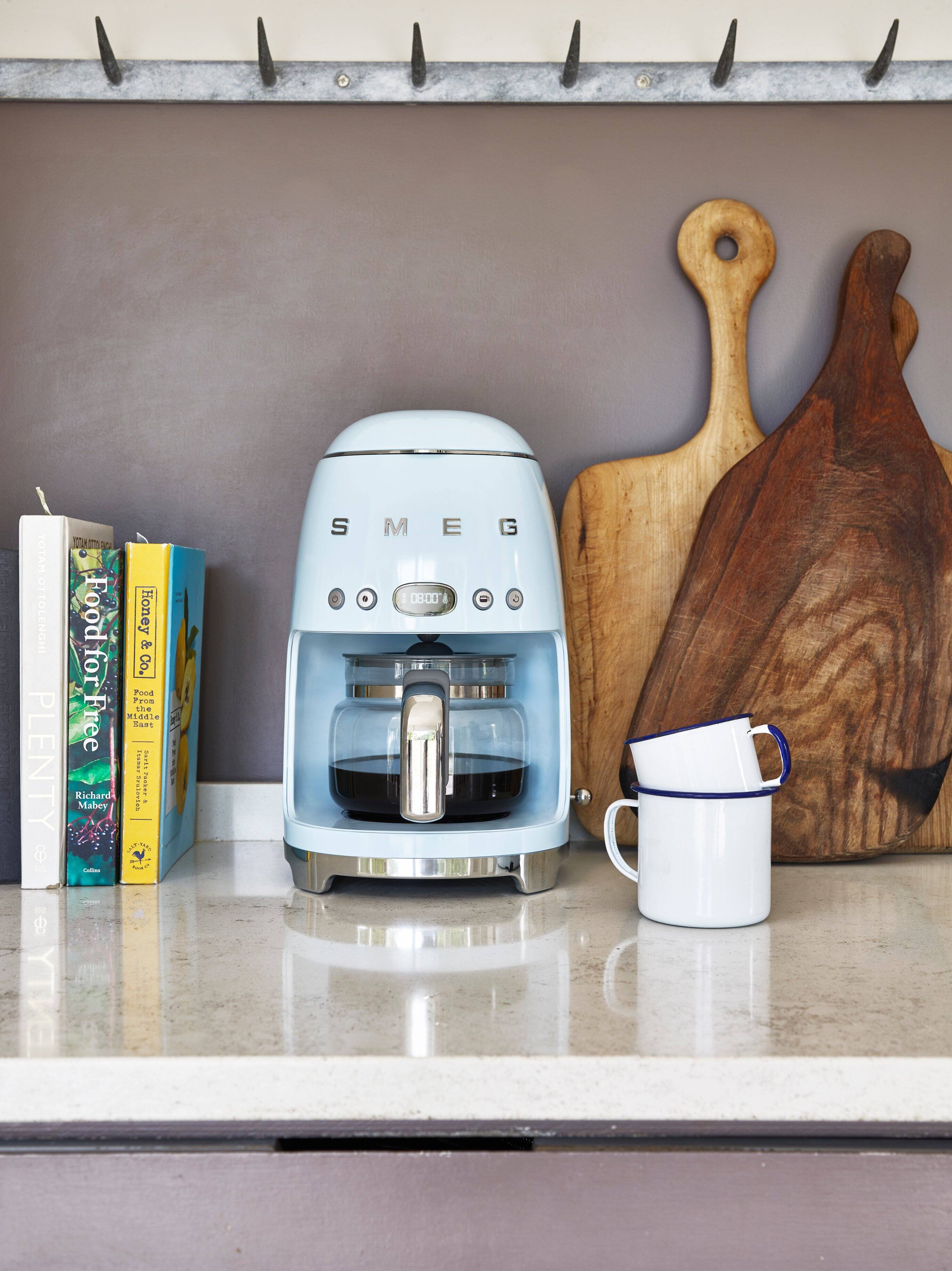 Alt View 1. SMEG - DCF02 Drip 10-Cup Coffee Maker - Cream.