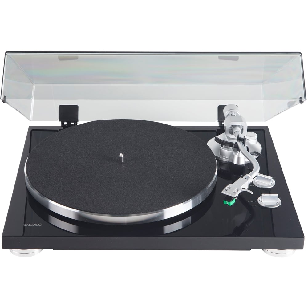 Front. TEAC - Stereo Turntable - Matte black.