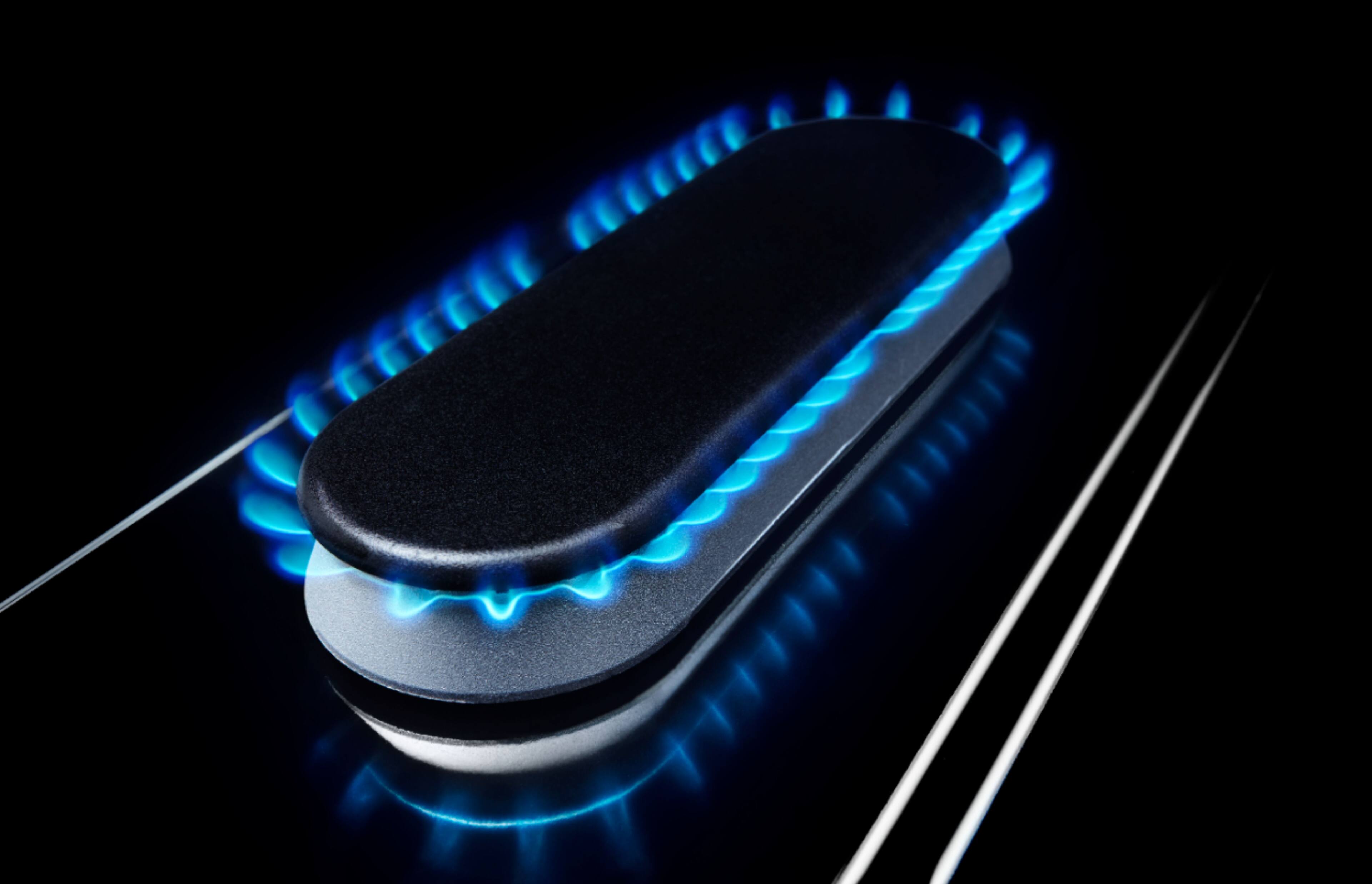 Alt View 20. Maytag - 6.0 Cu. Ft. Self-Cleaning Freestanding Fingerprint Resistant Double Oven Gas Convection Range - Stainless steel.