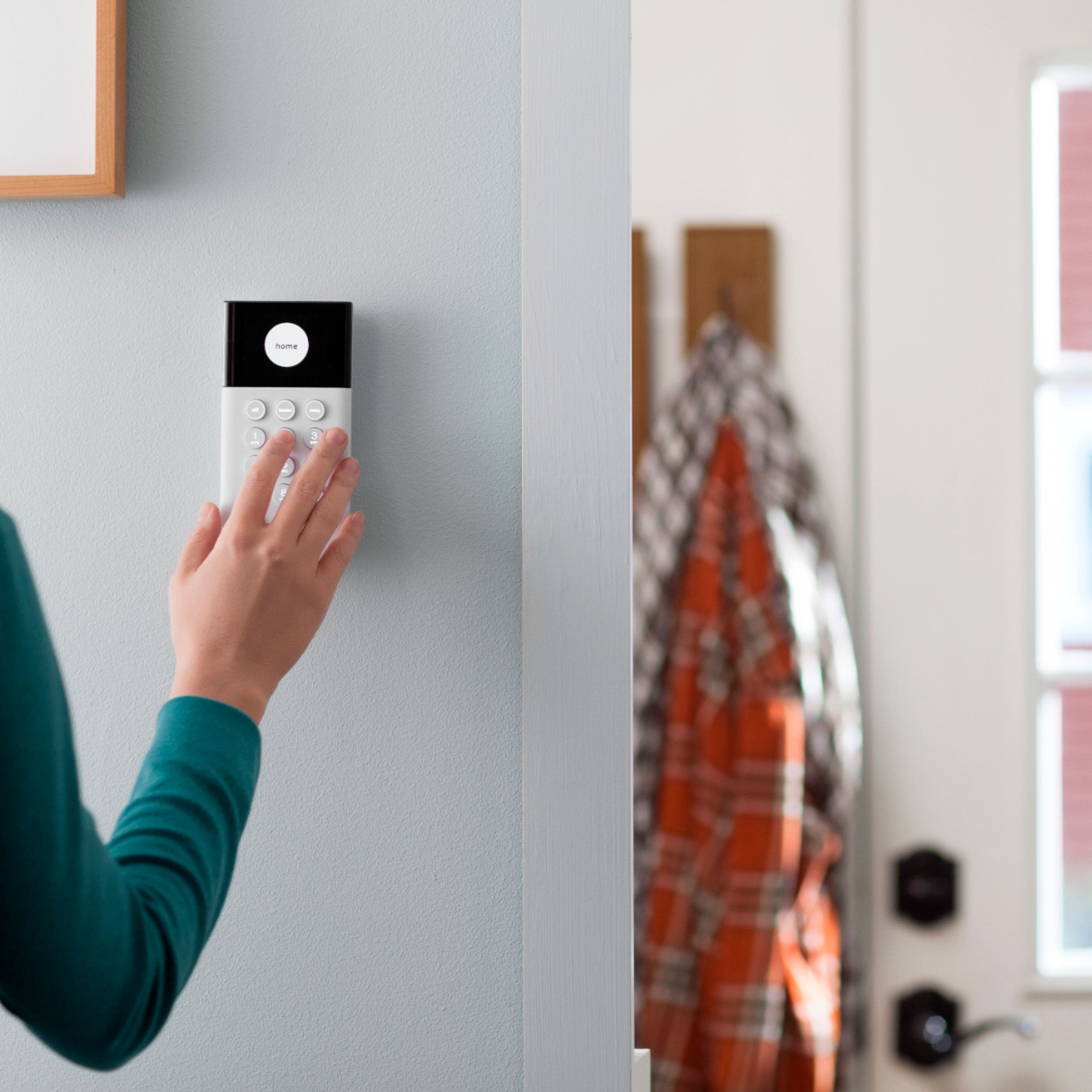 Alt View 12. SimpliSafe - Protect Home Security System - White.