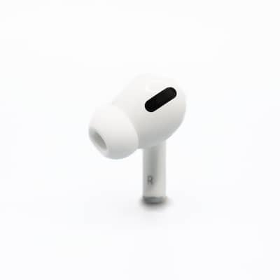 Apple Refurbished Excellent Right Replacement AirPod Pro 1st Apple Refurbished Excellent Right Replacement AirPod Pro 1st