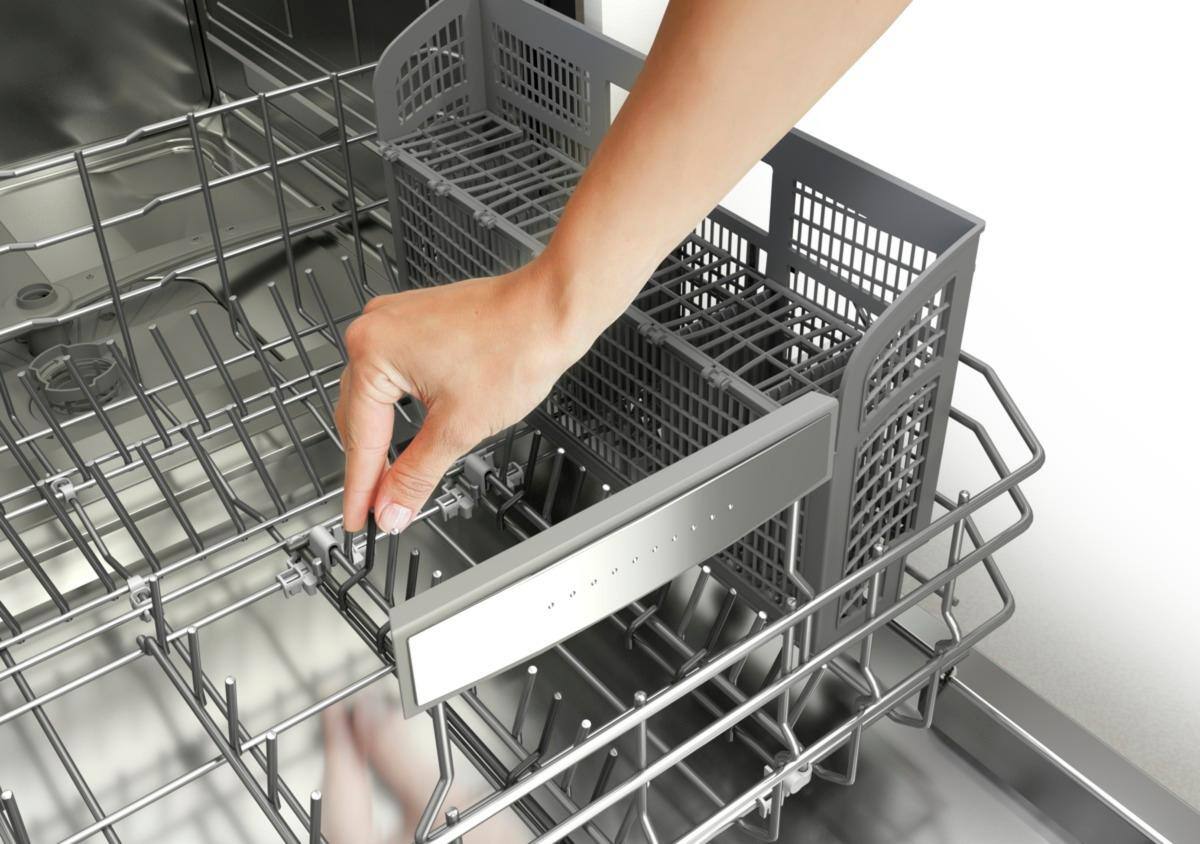 Alt View 14. Bosch - 800 Series 24" Built-In Dishwasher with Stainless Steel Tub.