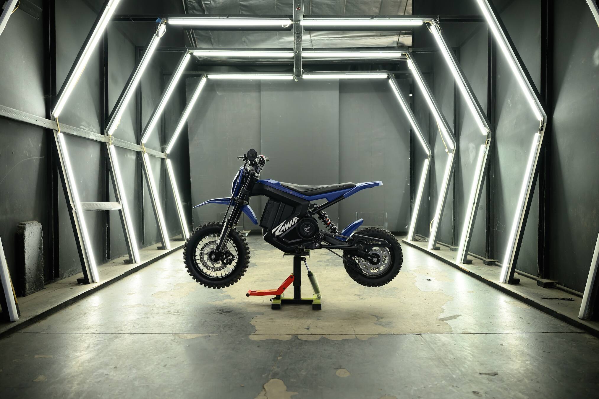 Front. Rawrr - The 48V Rawrr Mantis Mini Pup: The Ultimate Safe & Thrilling Electric All-Terrain eMoto for Young Riders - Black.