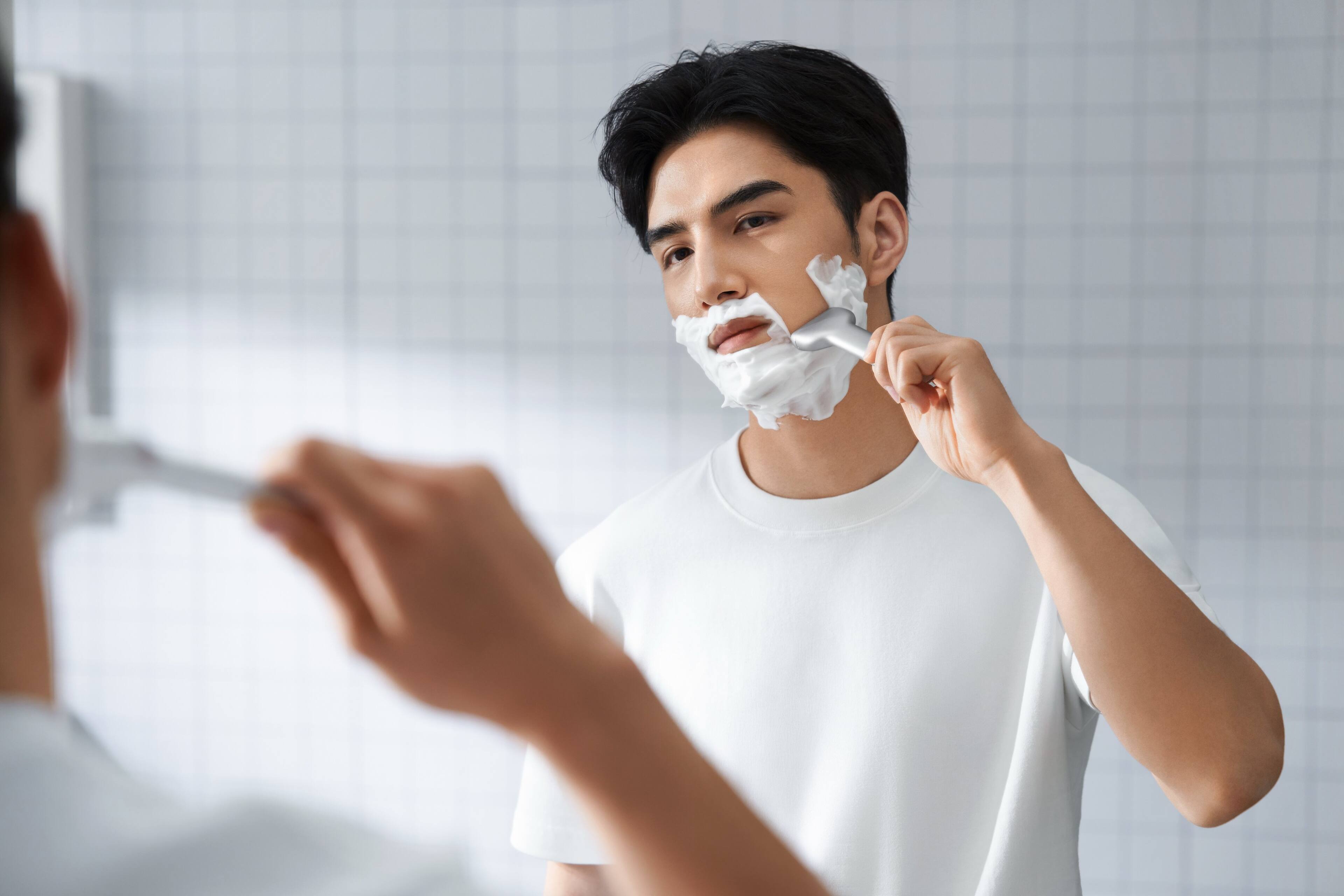 Alt View 7. Laifen - T1 Pro Electric Shaver - SILVER.