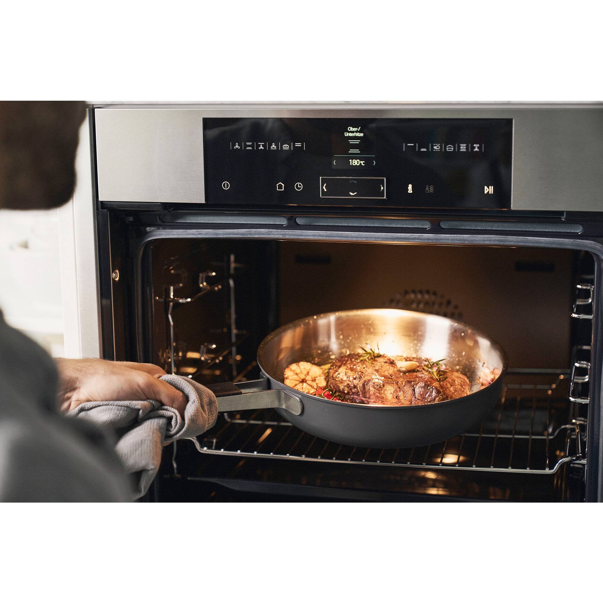 - A = A
- | = Oter Utolitae
- I R 6
- I
- I 180%
- I { I i H

Oven / Unterfritte
180°C