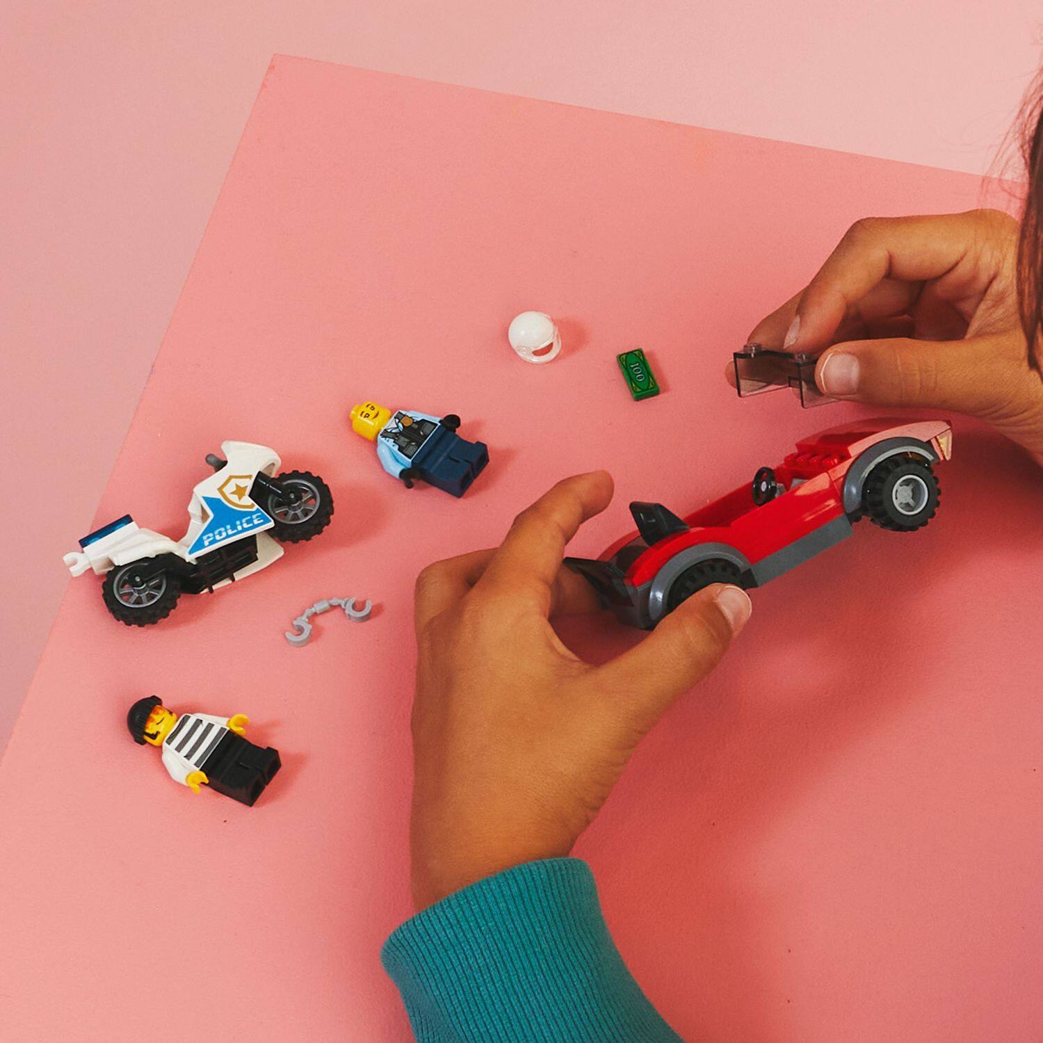 Customer Reviews: LEGO City Police Bike Car Chase 60392 6425876 - Best Buy
