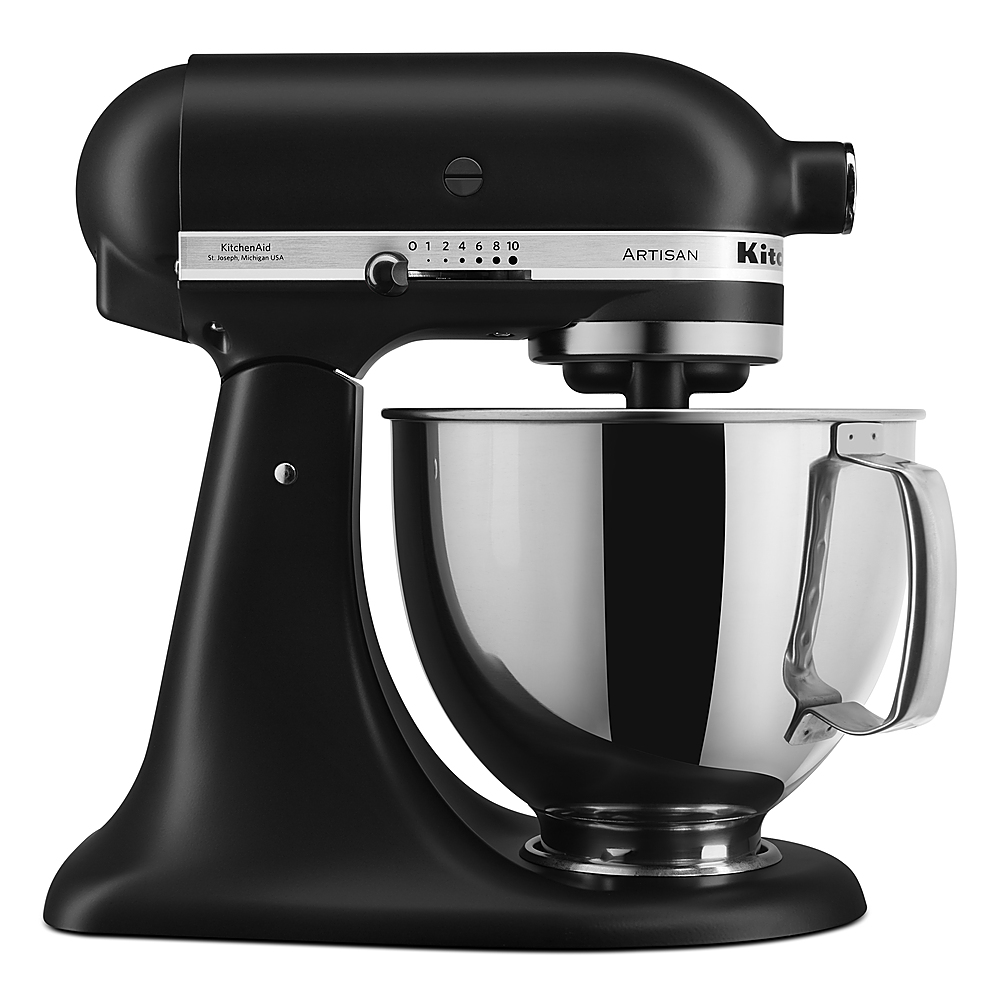 KitchenAid Releases a Limited Edition All-Black Version of Its Stand Mixer