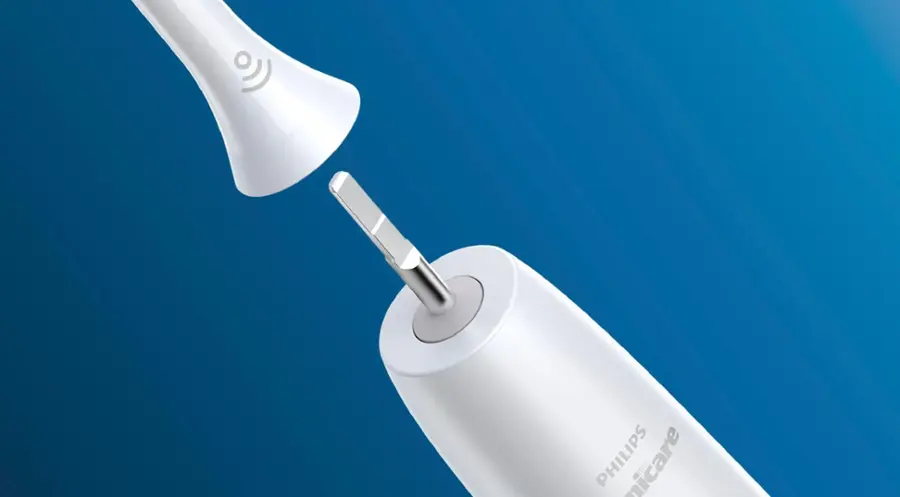 Alt View 16. Philips Sonicare - Optimal Plaque Control Replacement Toothbrush Heads (3-pack) - White.