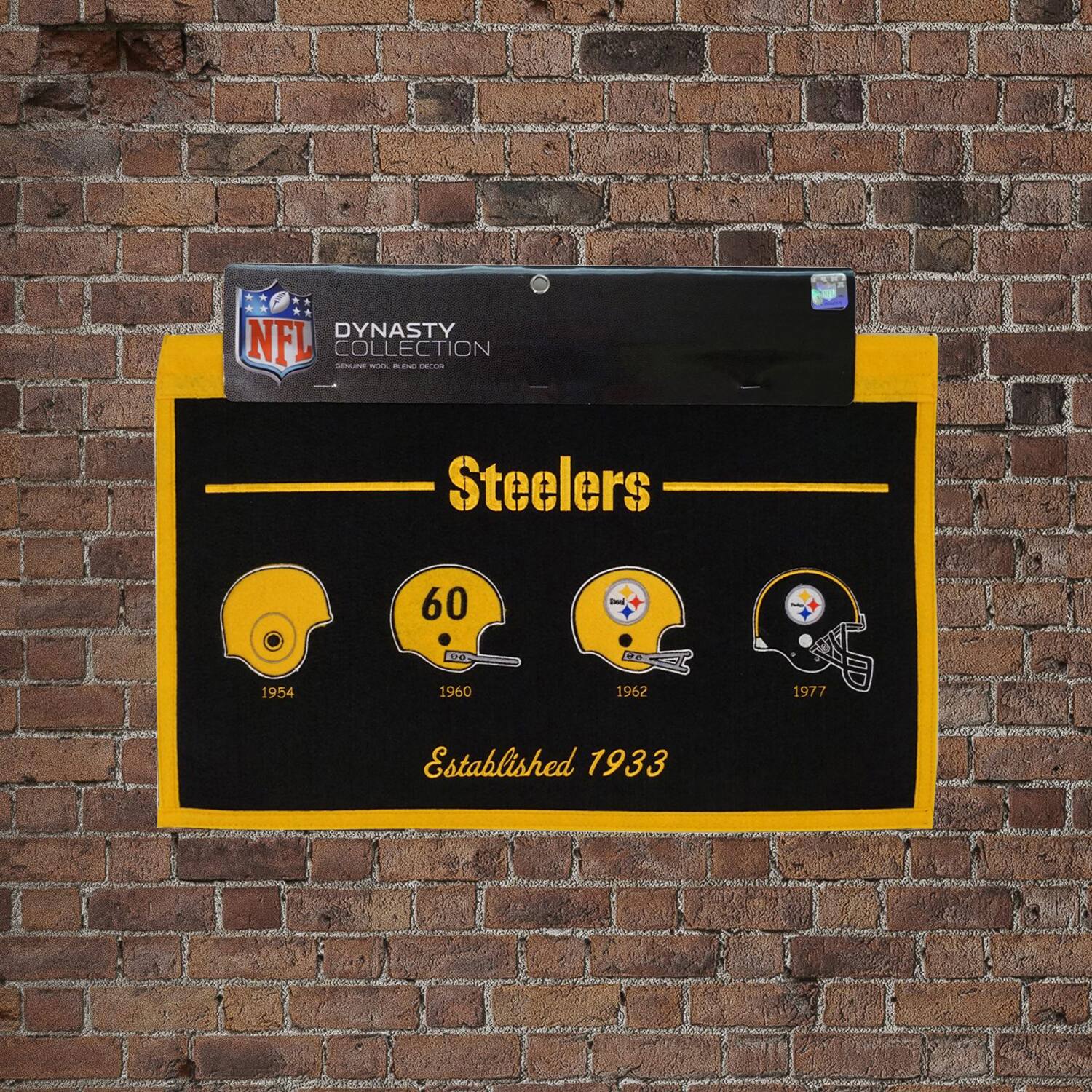 DYNASTY NFL COLLECTION  
Steelers  
1954 1960 1962 1977  
Established 1933