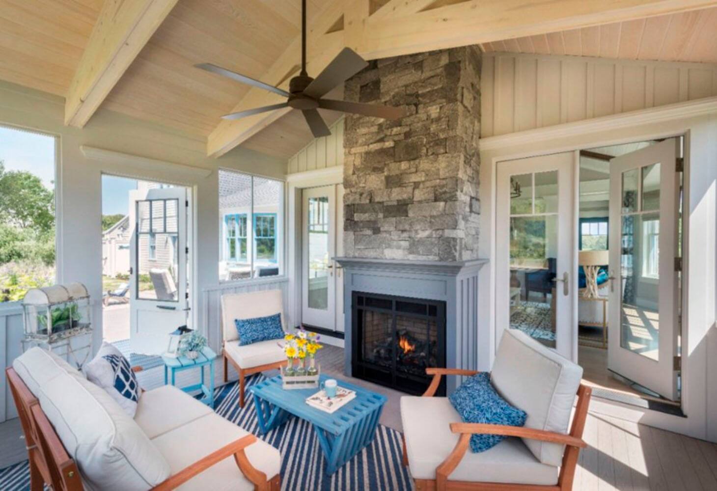 Alt View 12. Lutron - Caseta Wireless Smart Lighting Switch for All Bulb Types or Fans, 6A - White.