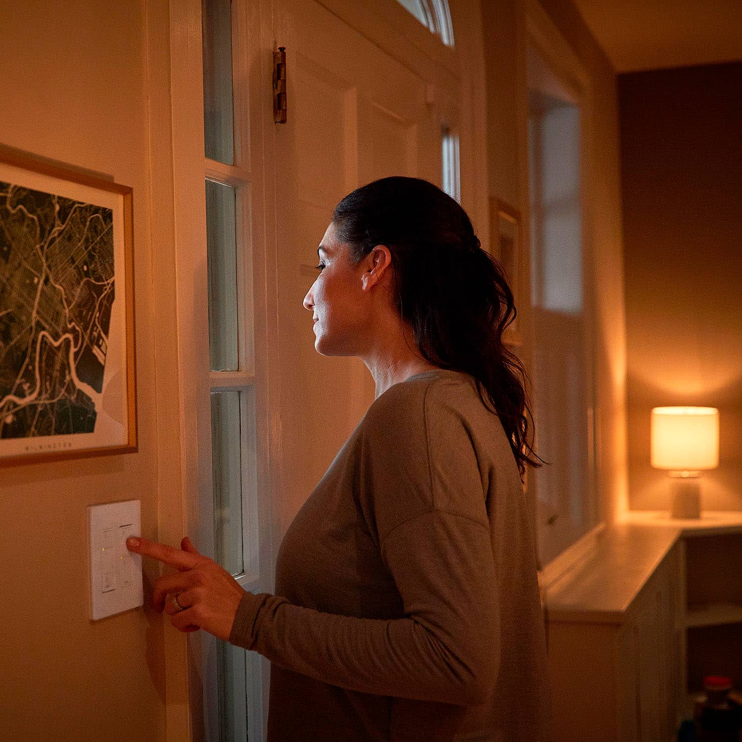 Alt View 15. Lutron - Caseta Wireless Smart Lighting Switch for All Bulb Types or Fans, 6A - White.