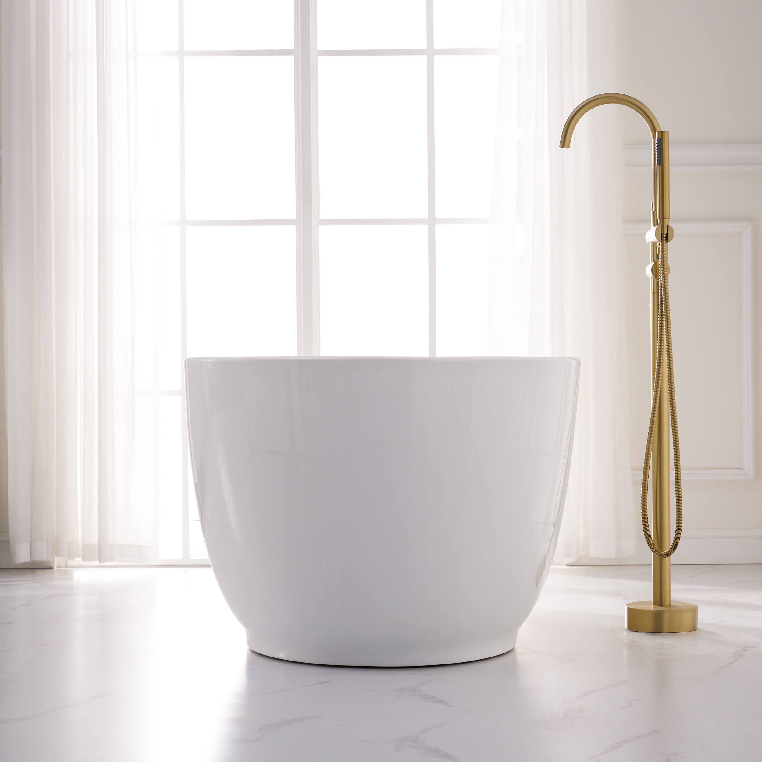 Back. WELLFOR - Lyra 67 in. x 31.5 in. Pure Virgin Acrylic Oval Freestanding Soaking Bathtub with Drain and Overflow - White.