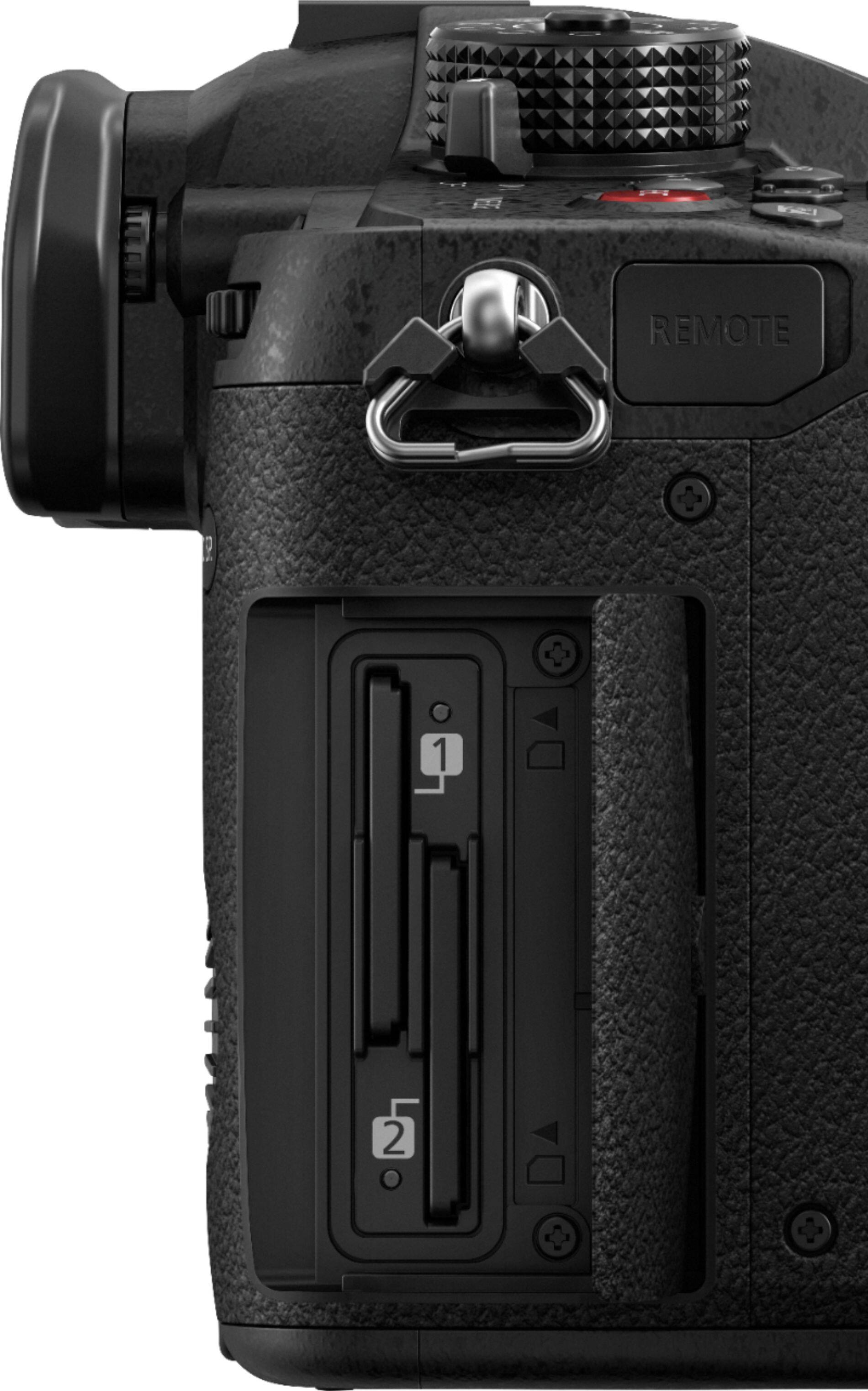Alt View 2. Panasonic - LUMIX GH5S Mirrorless 4K Photo Digital Camera (Body Only) - Black.