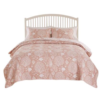 Front. Greenland Home Fashions - Greenland Home Fashions Marina High Quality Reversible 3-Piece Full/Queen Coverlet Set Blush - Blush.