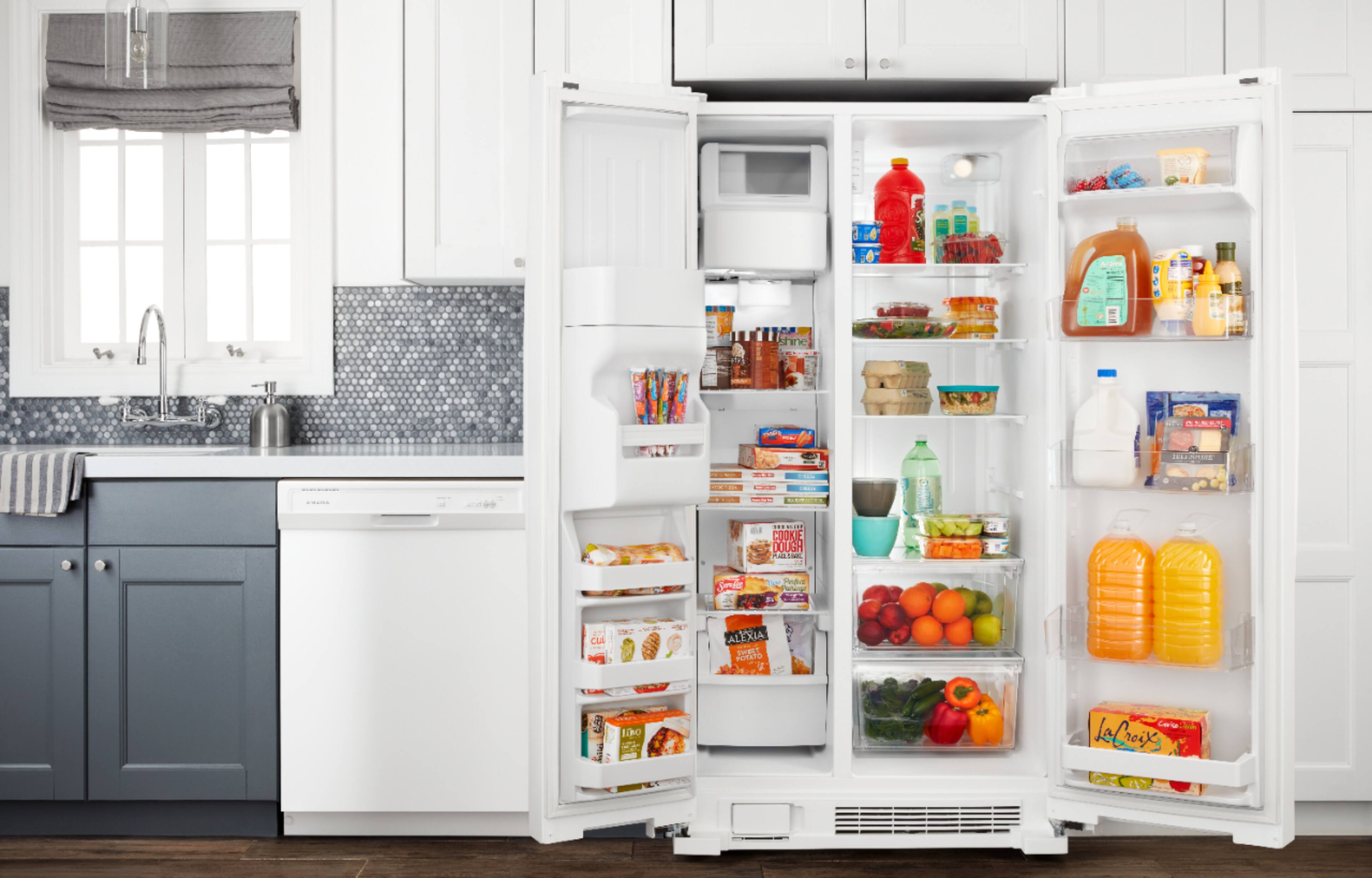 Best Buy Amana 24.5 Cu. Ft. SidebySide Refrigerator with Water and