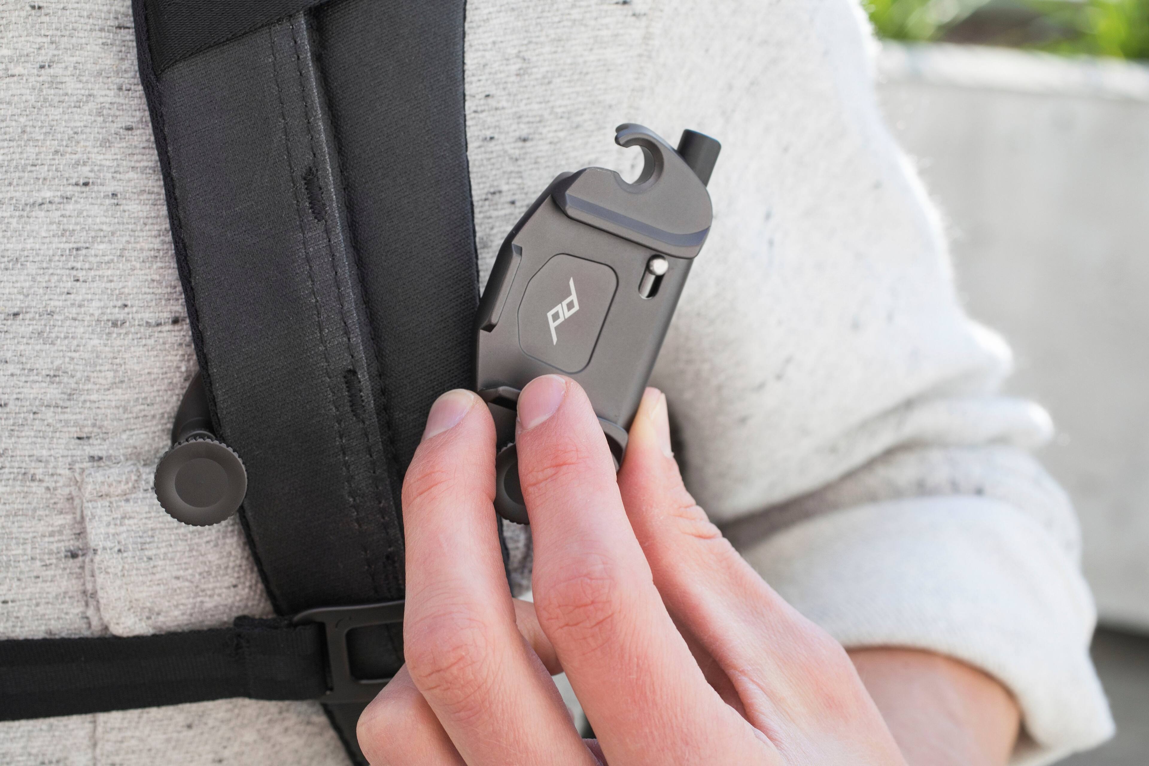 Alt View 20. Peak Design - Capture Camera Clip - Black.