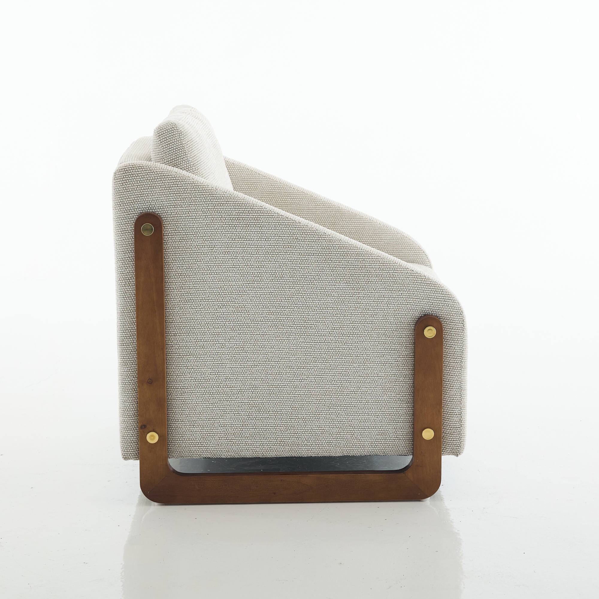 Alt View 9. GOODSILO - Modern Upholstered Armchair with Wooden Side Frame and Cushioned Seat for Living Room or Bedroom - Beige.