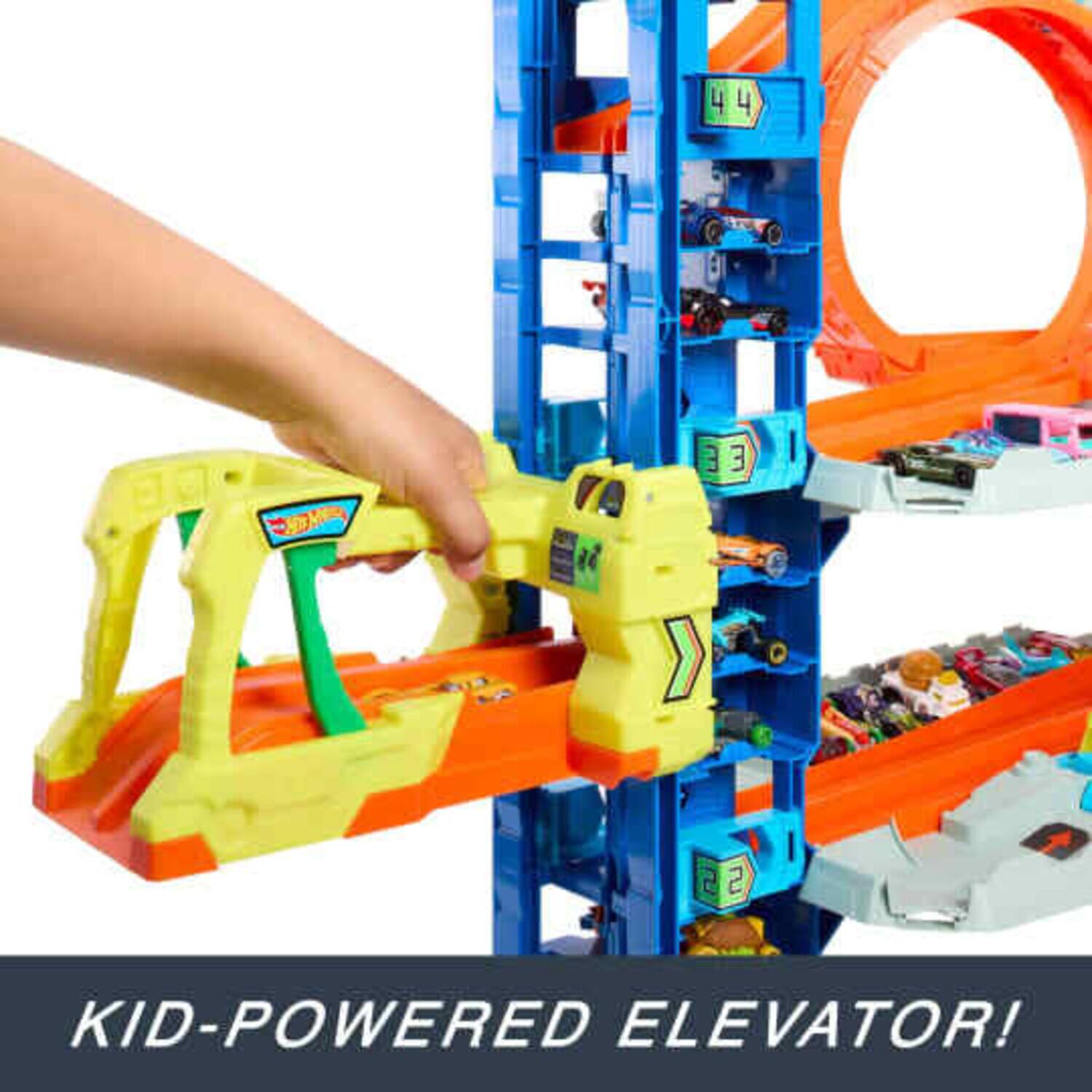 44 4 33 3 E  > 2 2 5 KID-POWERED ELEVATOR!