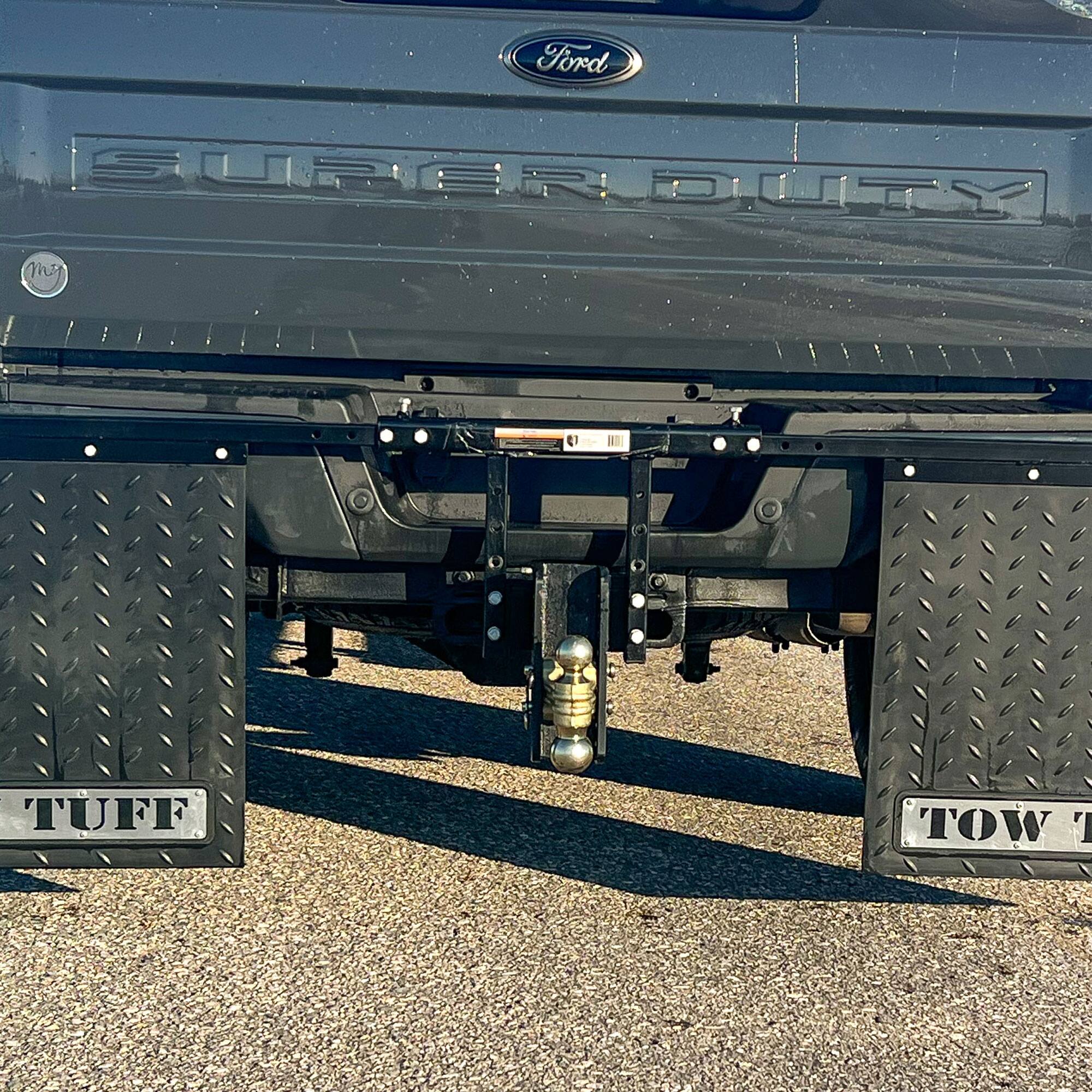 Ford  
SUPERDUTY  
TUFF  
TOW TUFF