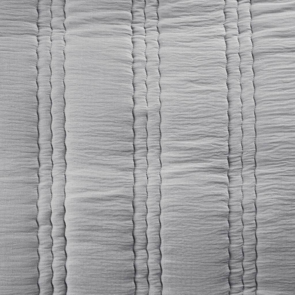 Alt View 5. Gracie Mills - Gracie Mills Estrella Poly Gauze Quilt Set - Gray.