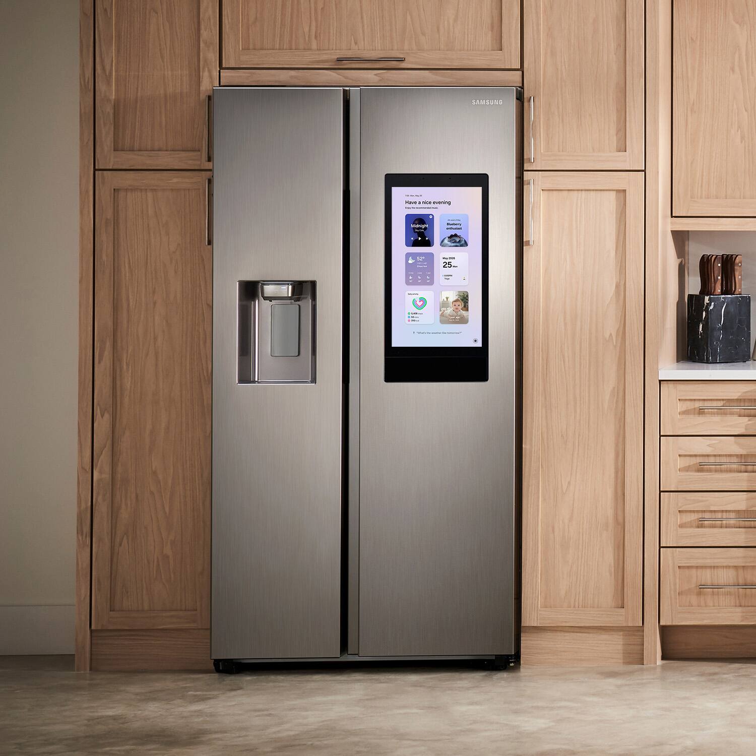 SAMSUNG

Have a nice evening

Mideight

Water in the fridge

- - 25

MILK - -

- de - -