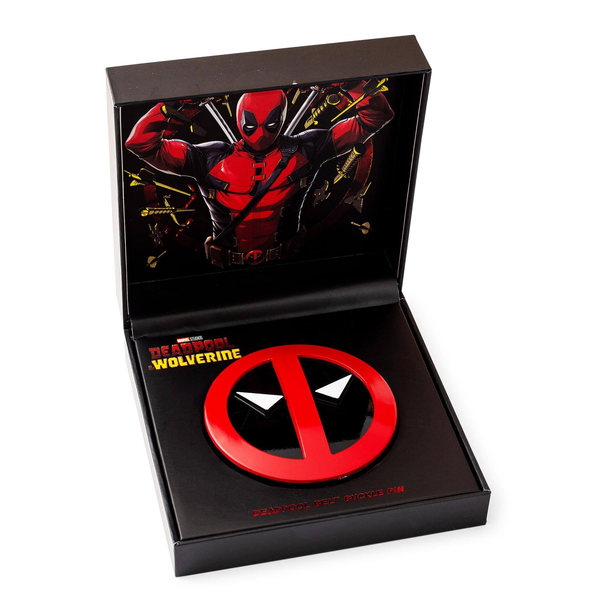 DEADPOOL WOLVERINE  
DEADPOOL BELT BUCKLE PIN