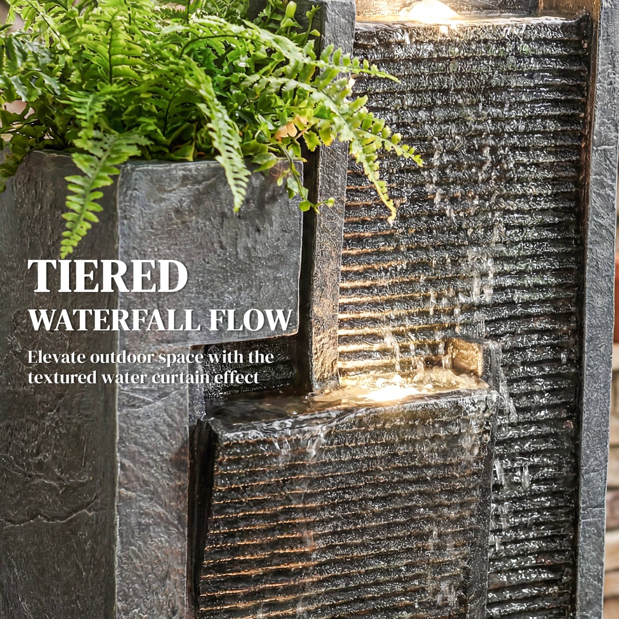 TIERED WATERFALL FLOW  
Elevate outdoor space with the textured water curtain effect