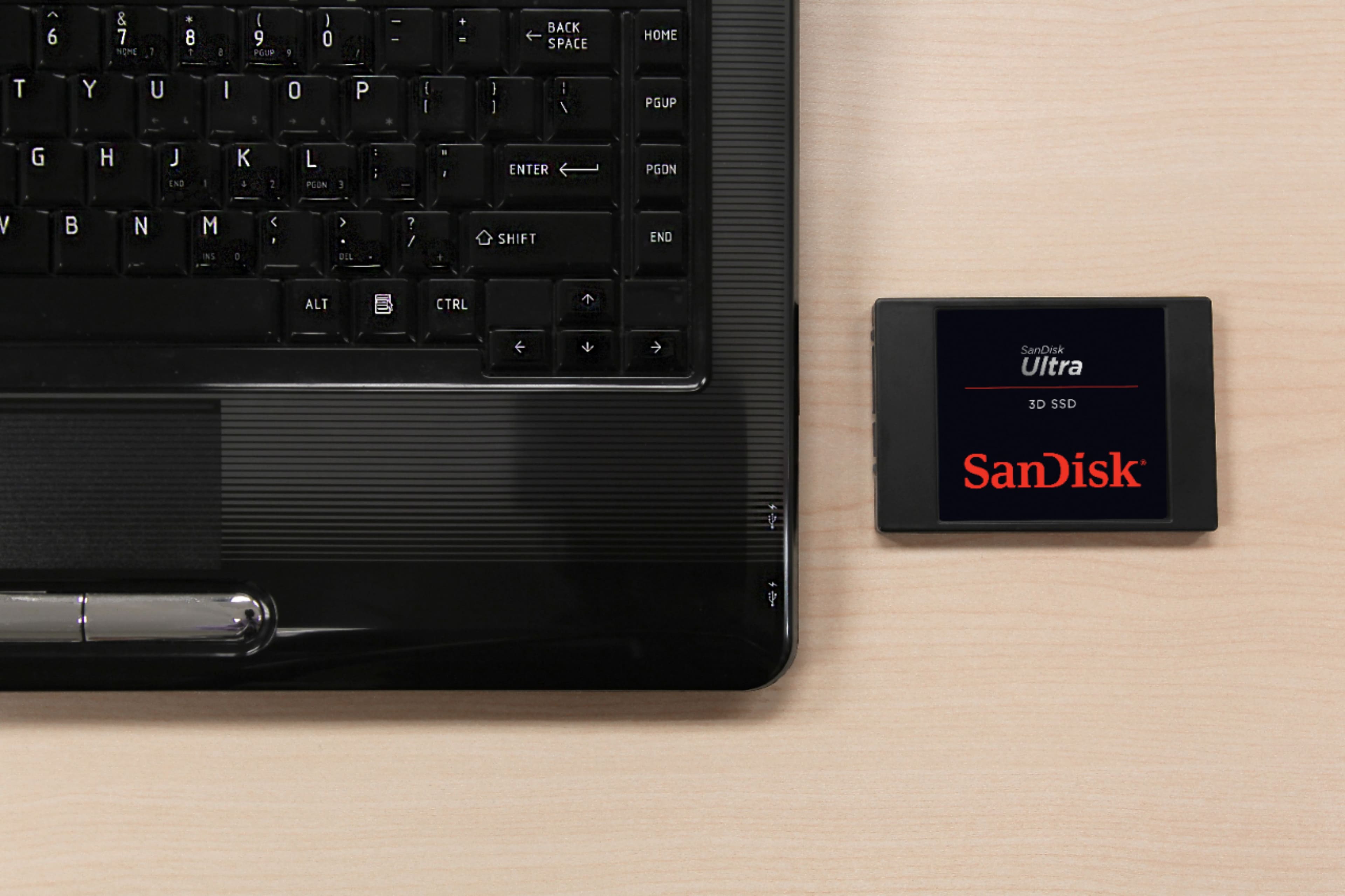 Alt View 13. SanDisk - Ultra 256GB Internal SATA Solid State Drive - Black.