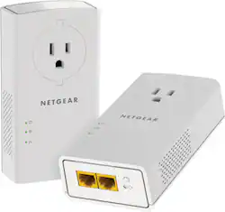 NETGEAR - Powerline 2000 + Extra Outlet - White - Front_Zoom