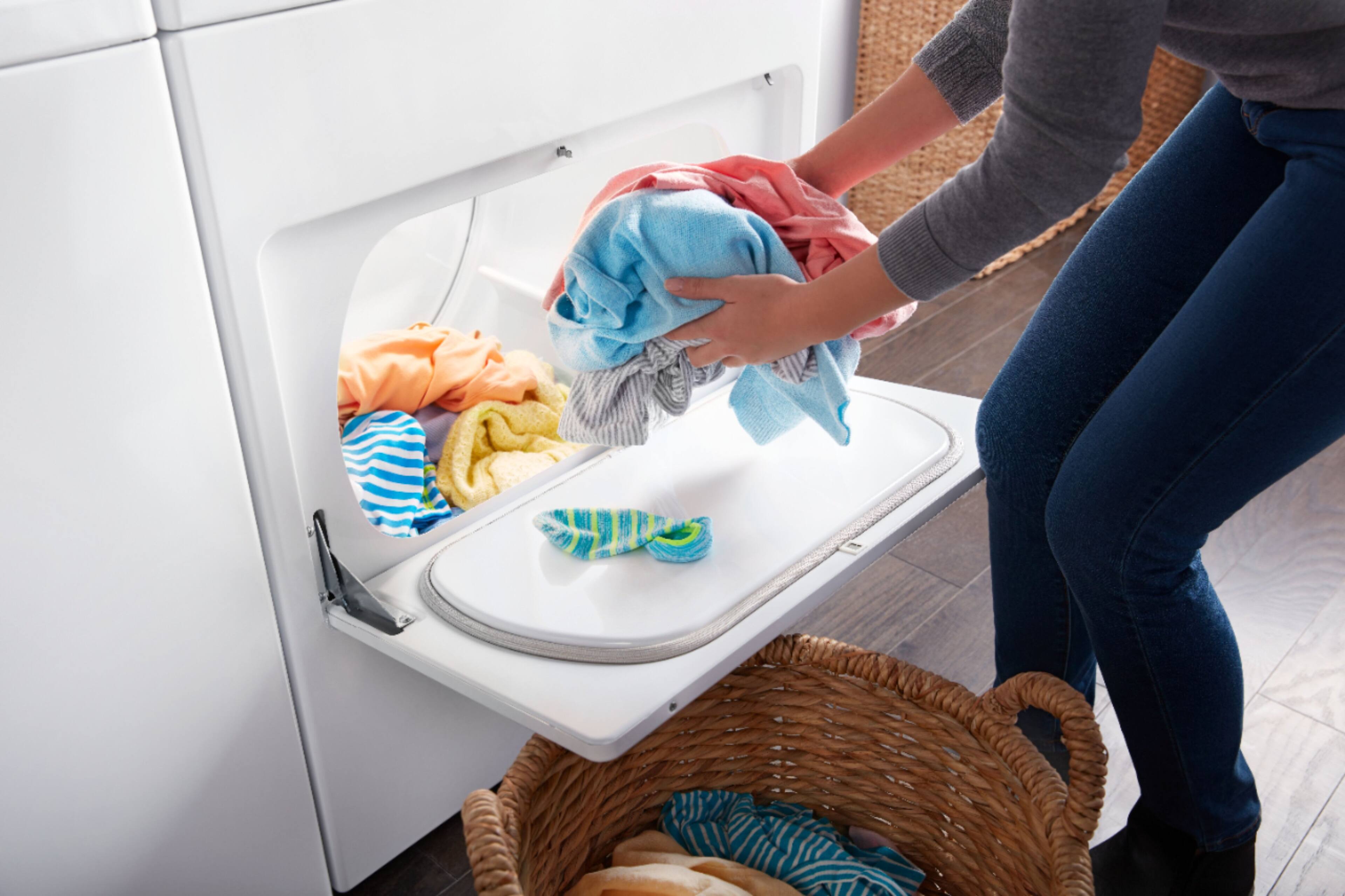 Alt View 15. Whirlpool - 7 Cu. Ft. Electric Dryer with AutoDry Drying System - White.