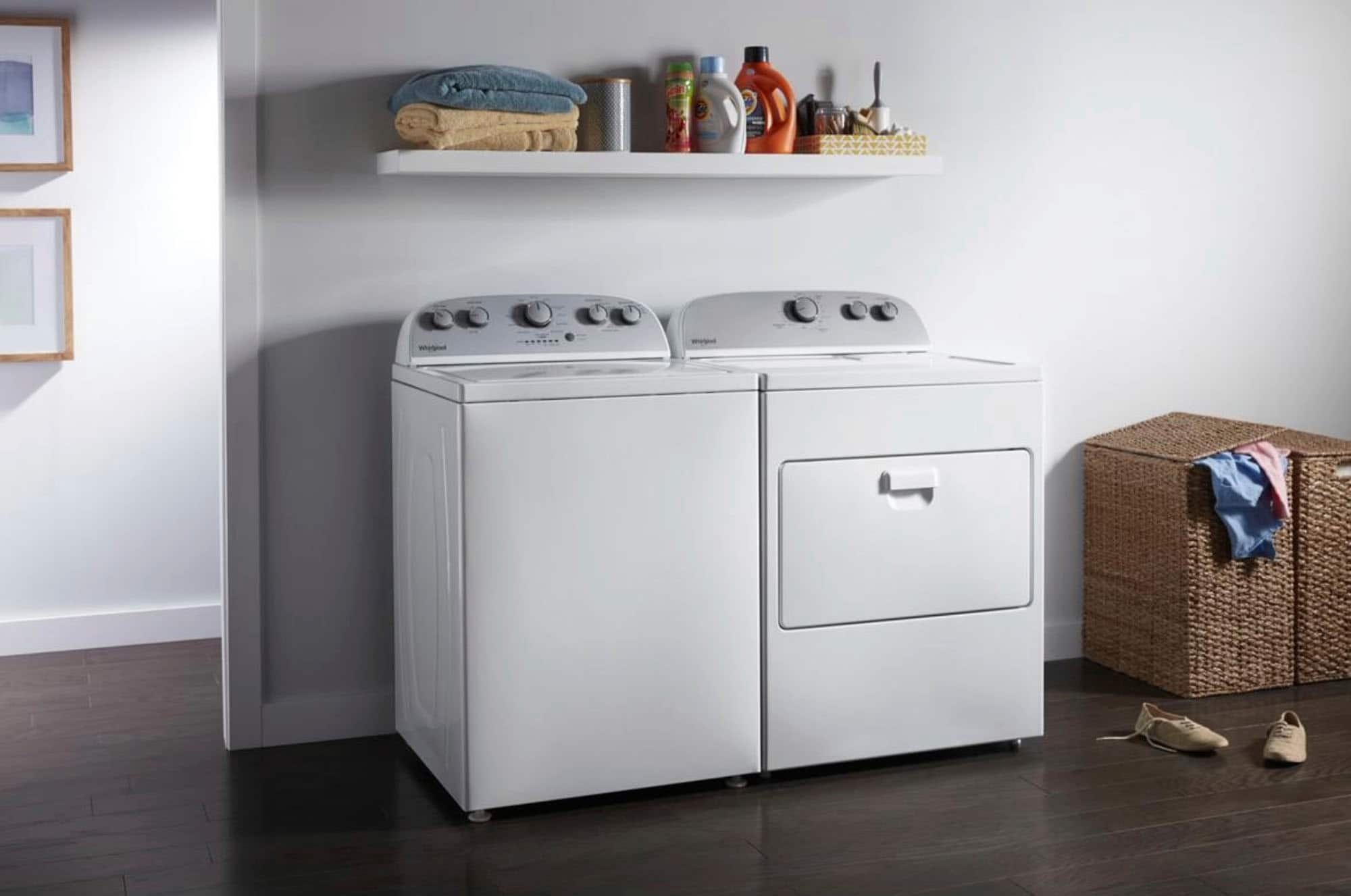 Alt View 19. Whirlpool - 7 Cu. Ft. Gas Dryer with AutoDry Drying System - White.