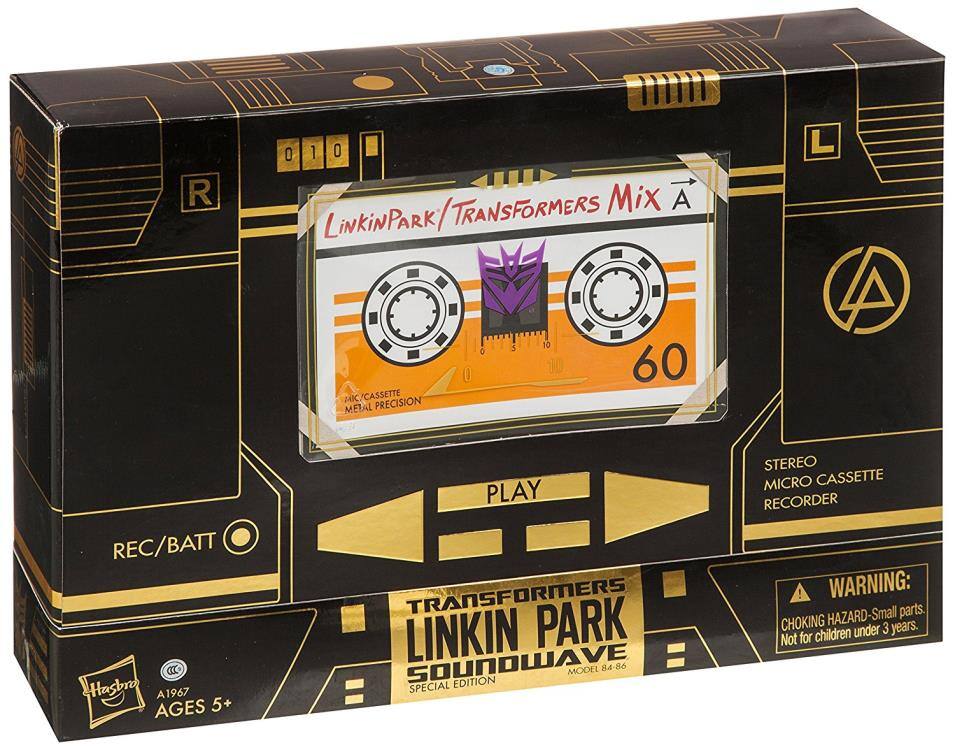 R 0 1 O LiNkiNPARK/TRANSFORMERS Mix A LiNkiNPARKi 5 19 O 60 M CASSETTE METAL PRECISION A REC/BATT C Hashro AGES A1967 5+ PLAY TRANSFORMERS LINKIN PARK SOUNDWAVE EDITION MODEL 84-86 SPECIAL STEREO MICRO CASSETTE RECORDER ! WARNING: HAZARD-Small parts. CHOKING under 3 years. Not for children