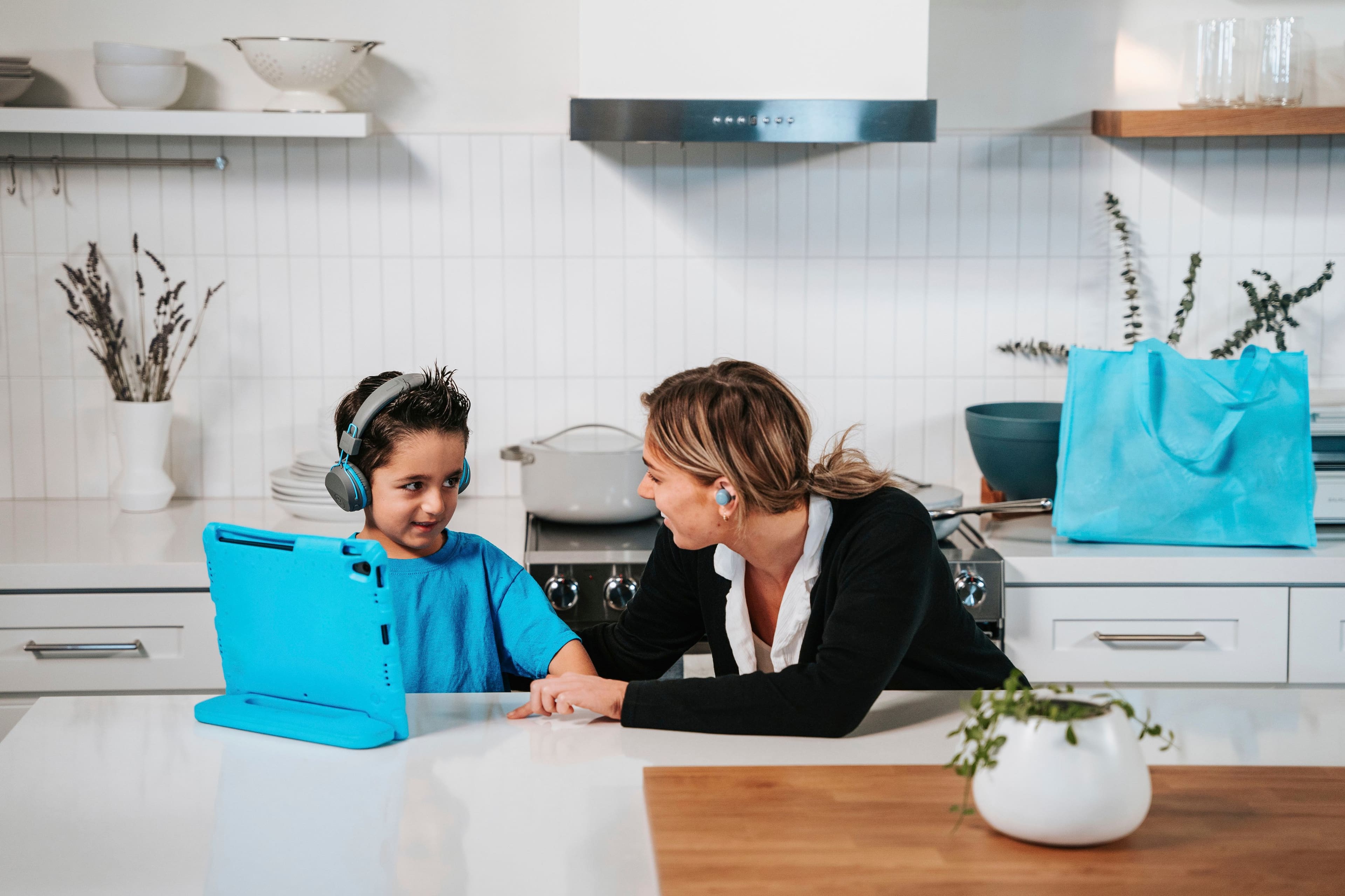 Alt View 15. JLab - JBuddies Studio On-Ear Kids Wired Headphones - Gray/Blue.