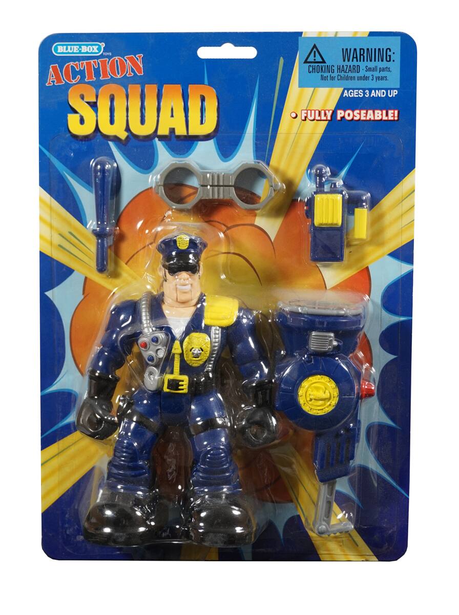 BLUE-BOX ACTION SQUAD

WARNING: CHOKING HAZARD - Small parts. Not for Children under 3 years.

AGES 3 AND UP

FULLY POSEABLE!
