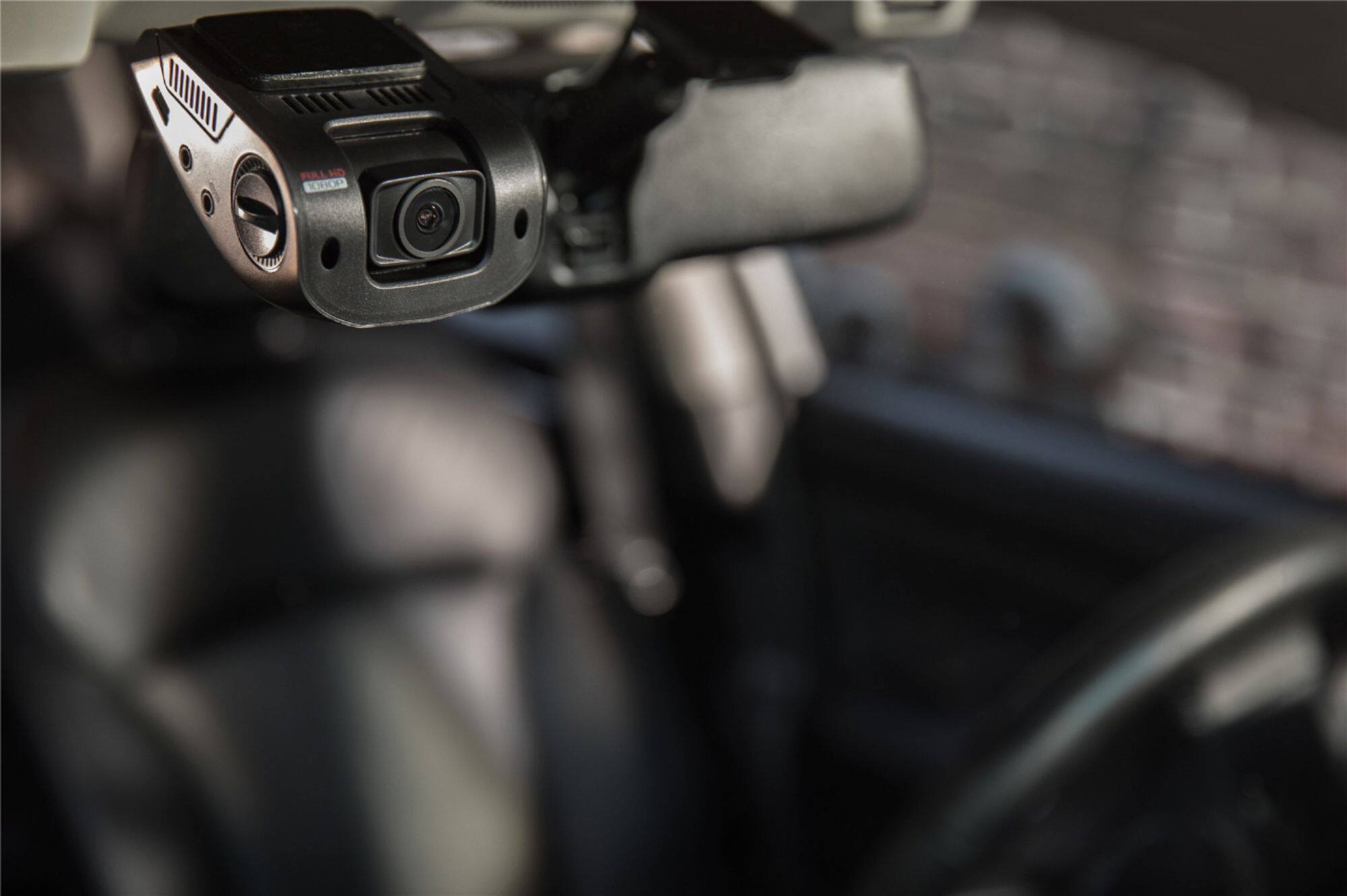 Alt View 17. Rexing - V1P Dual Dash Camera - Black.