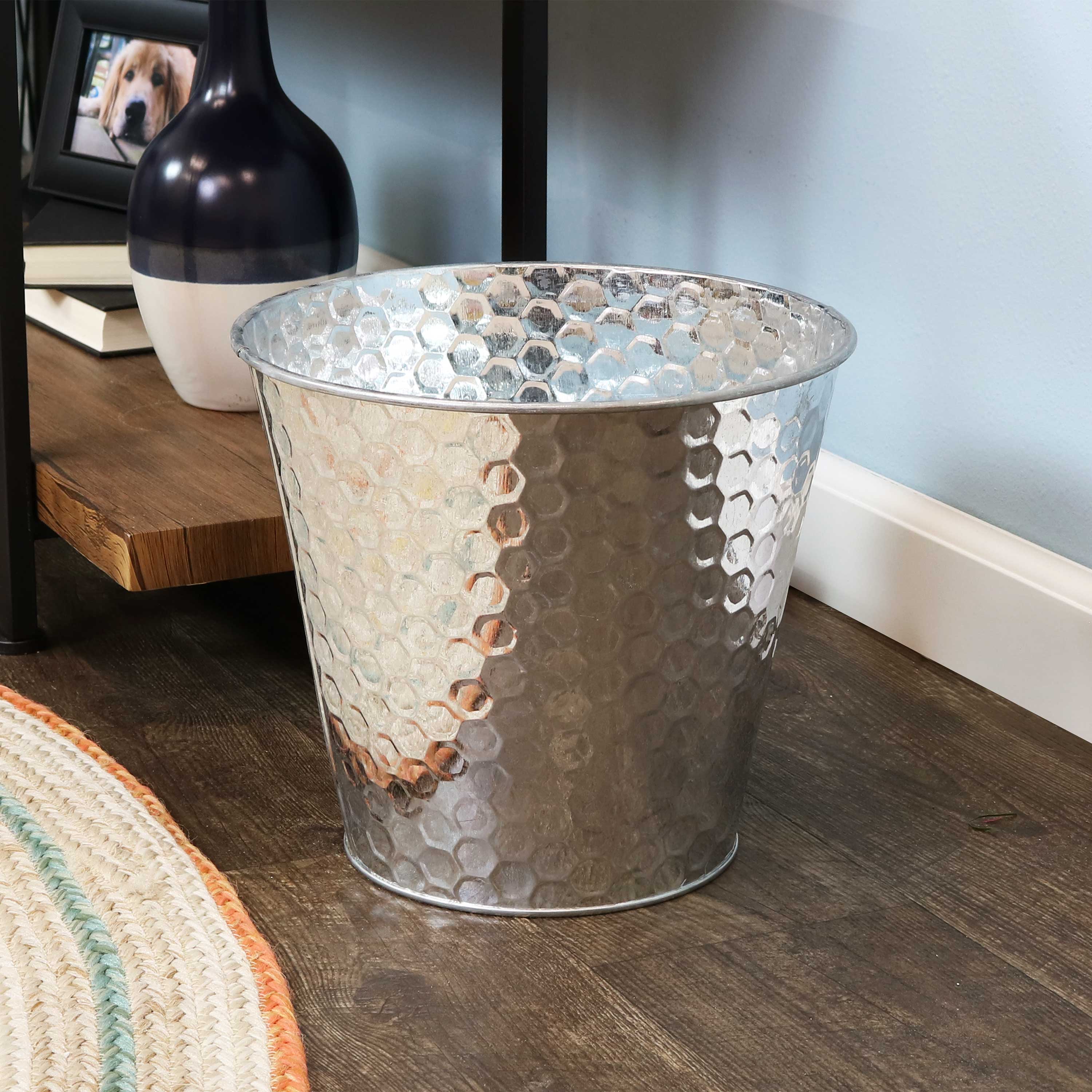 Alt View 2. Sunnydaze - Galvanized Steel Planters with Hexagon Pattern - Set of 4 - Metallic.